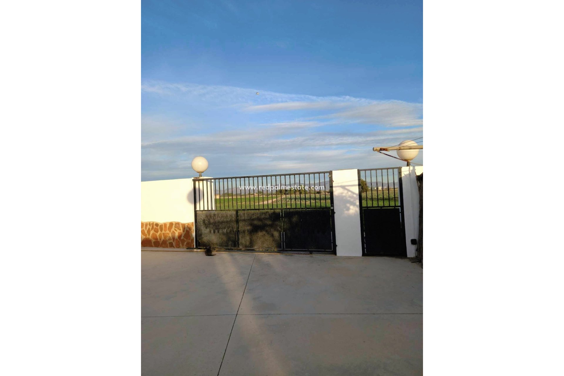 Resale - Finca / Country Property -
Dolores