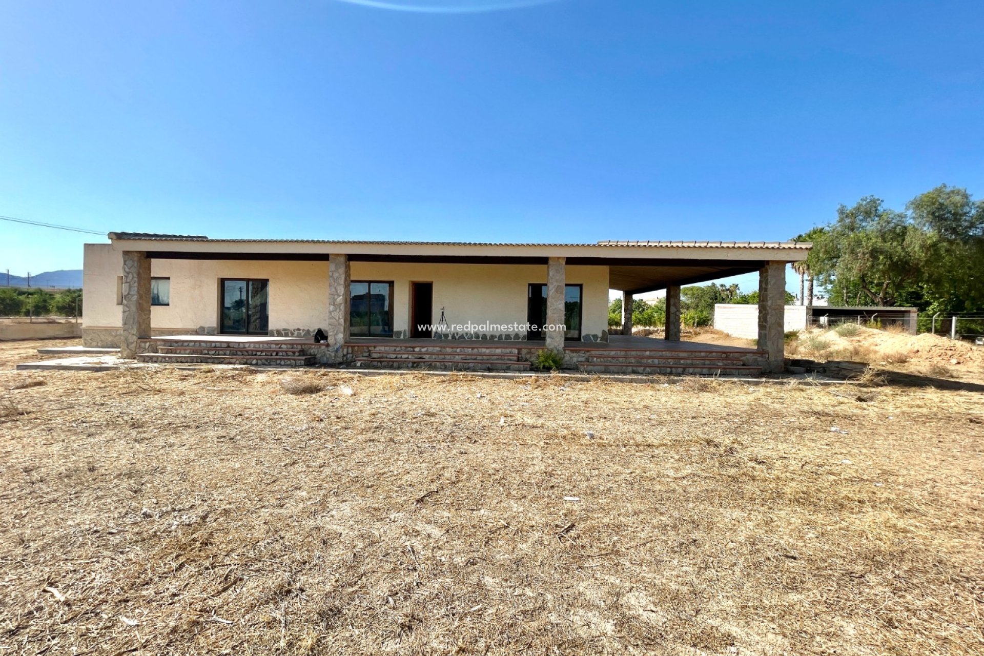Resale - Finca / Country Property -
Elche - Costa Blanca
