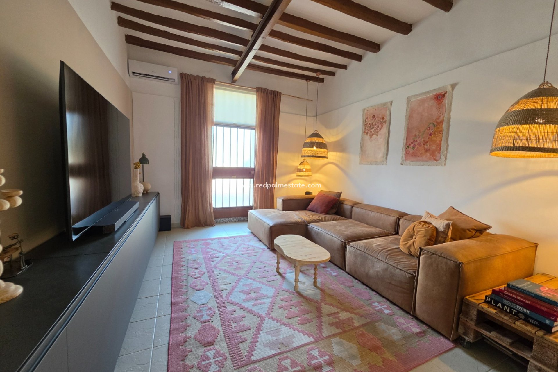 Resale - Finca / Country Property -
Elche - Costa Blanca