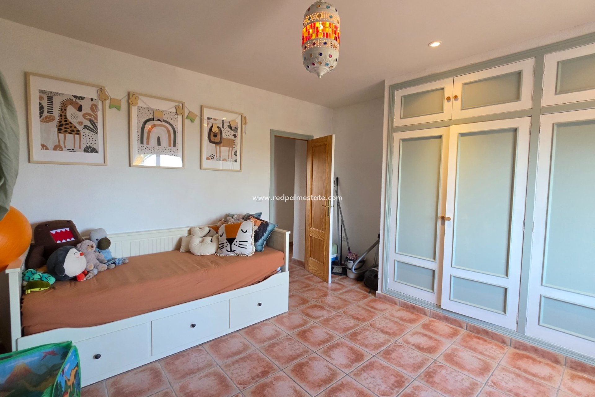 Resale - Finca / Country Property -
Elche - Costa Blanca
