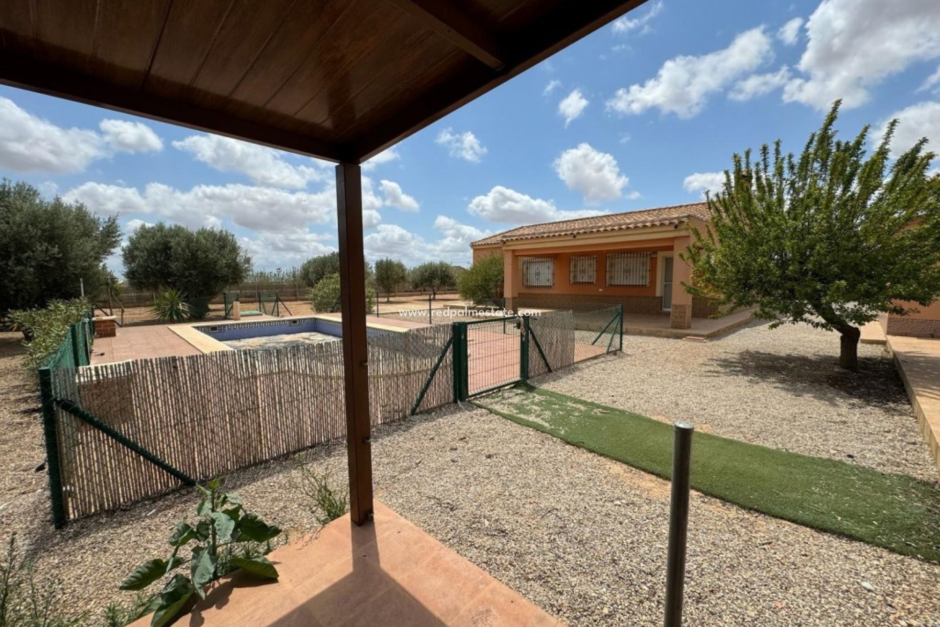Resale - Finca / Country Property -
Fuente Álamo - Fuente Alamo