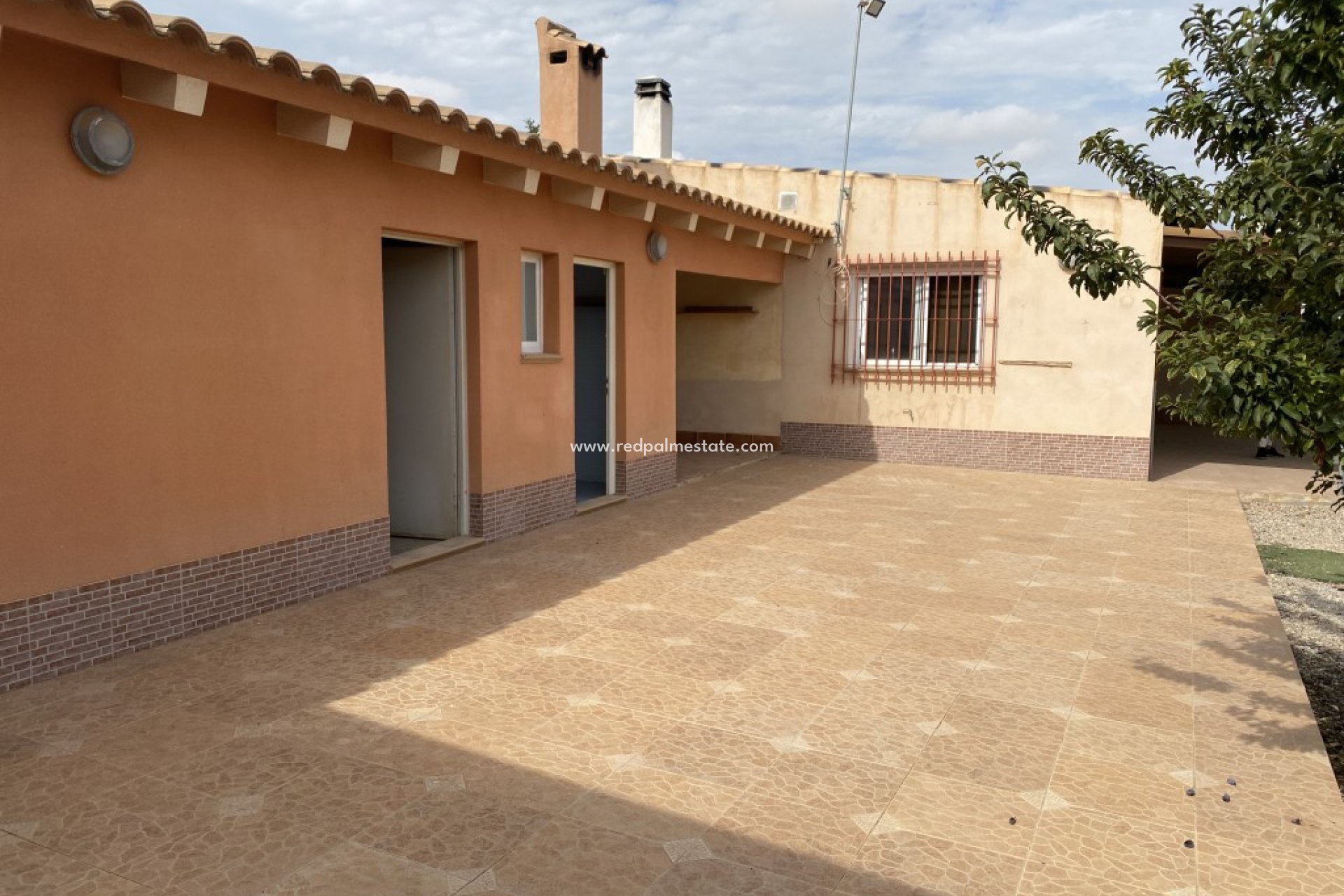 Resale - Finca / Country Property -
Fuente Álamo - Fuente Alamo