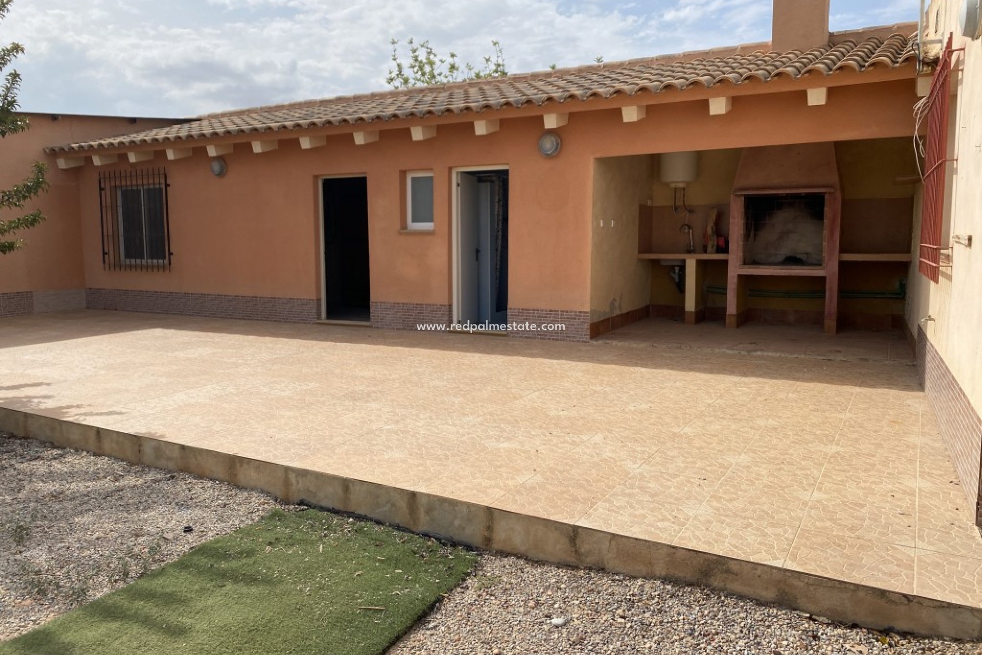 Resale - Finca / Country Property -
Fuente Álamo - Fuente Alamo