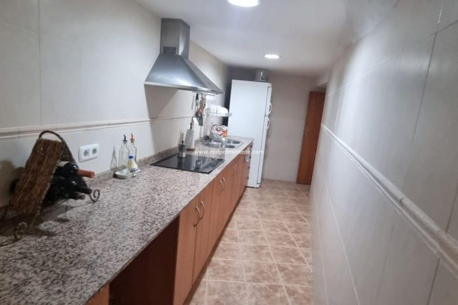 Resale - Finca / Country Property -
Hondón de las Nieves - Inland