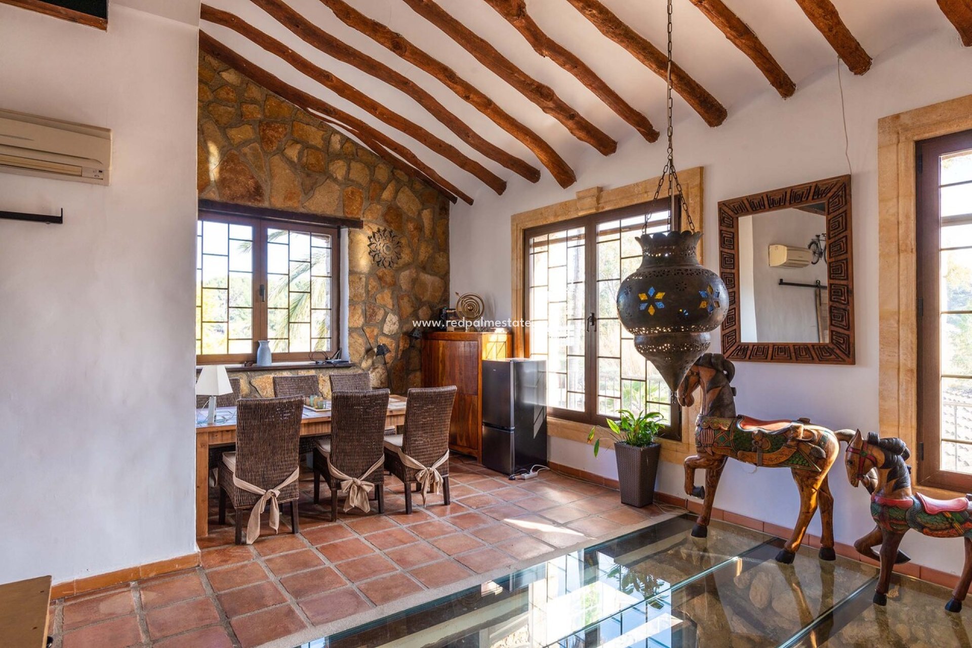 Resale - Finca / Country Property -
Jalón - Inland