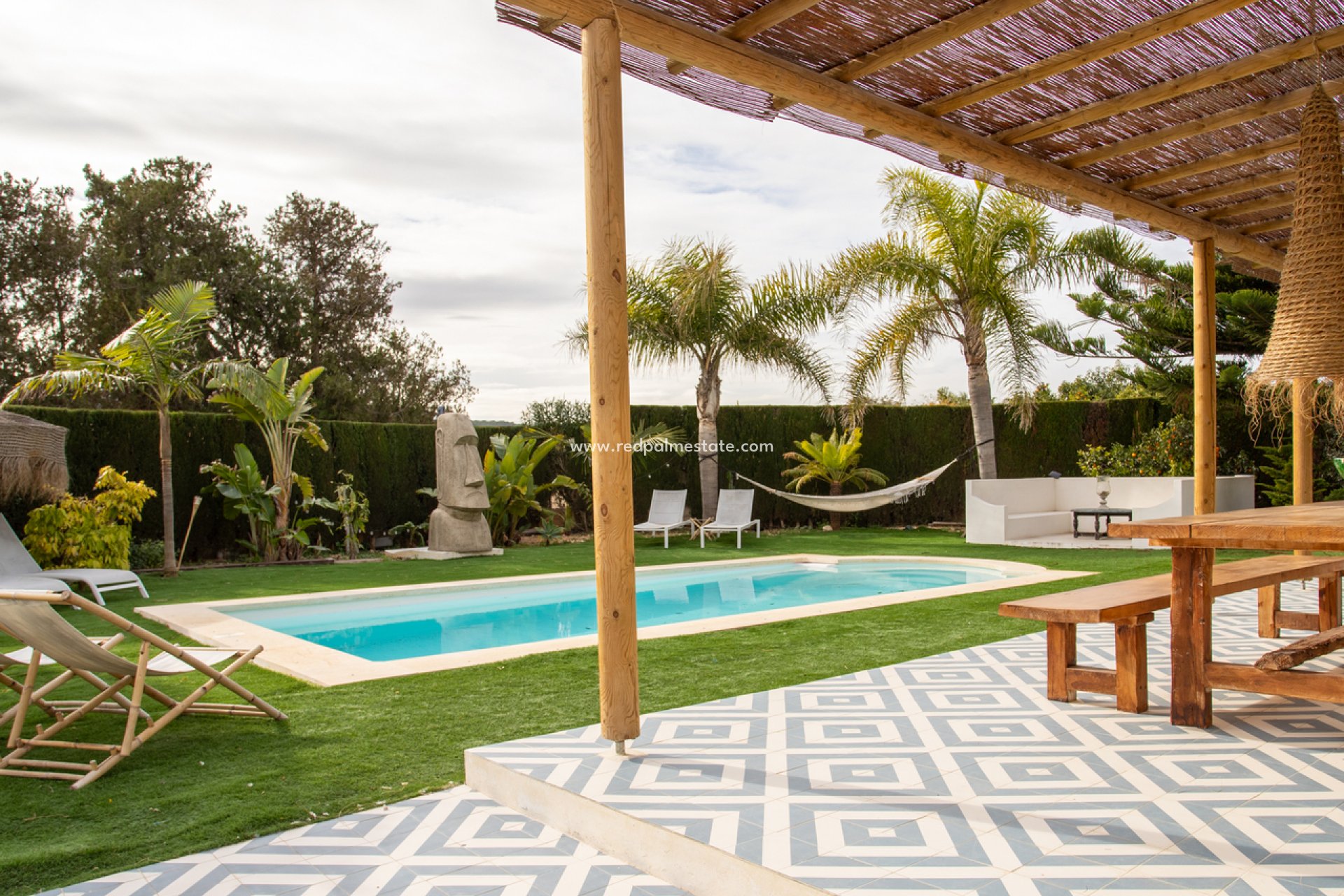 Resale - Finca / Country Property -
Jávea