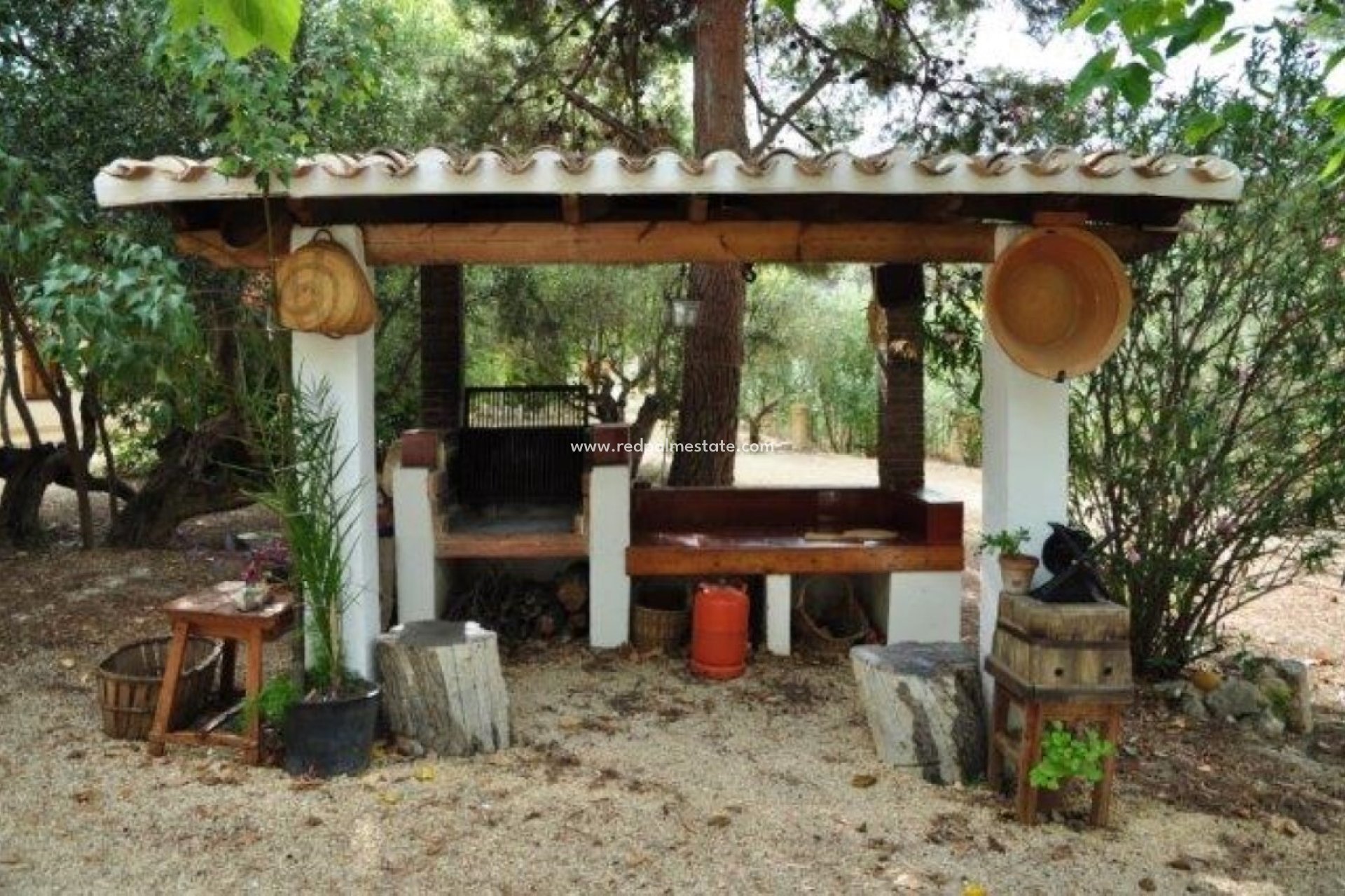 Resale - Finca / Country Property -
Jijona - Costa Blanca