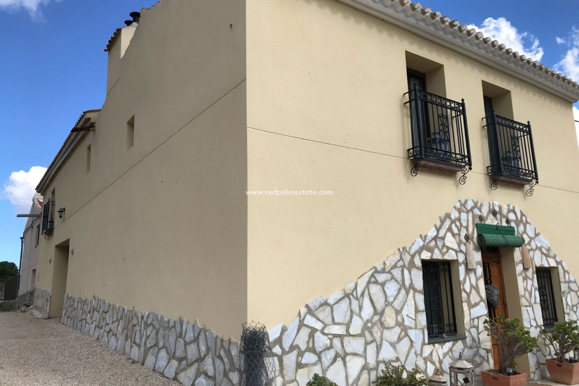 Resale - Finca / Country Property -
Monóvar/Monóver - Inland