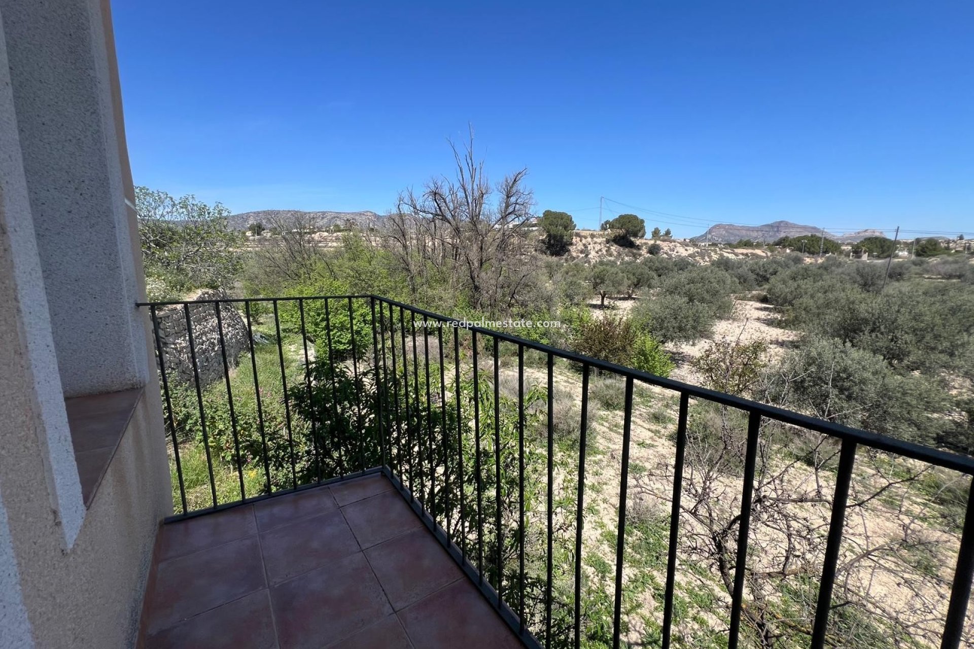 Resale - Finca / Country Property -
Monóvar/Monóver - Inland