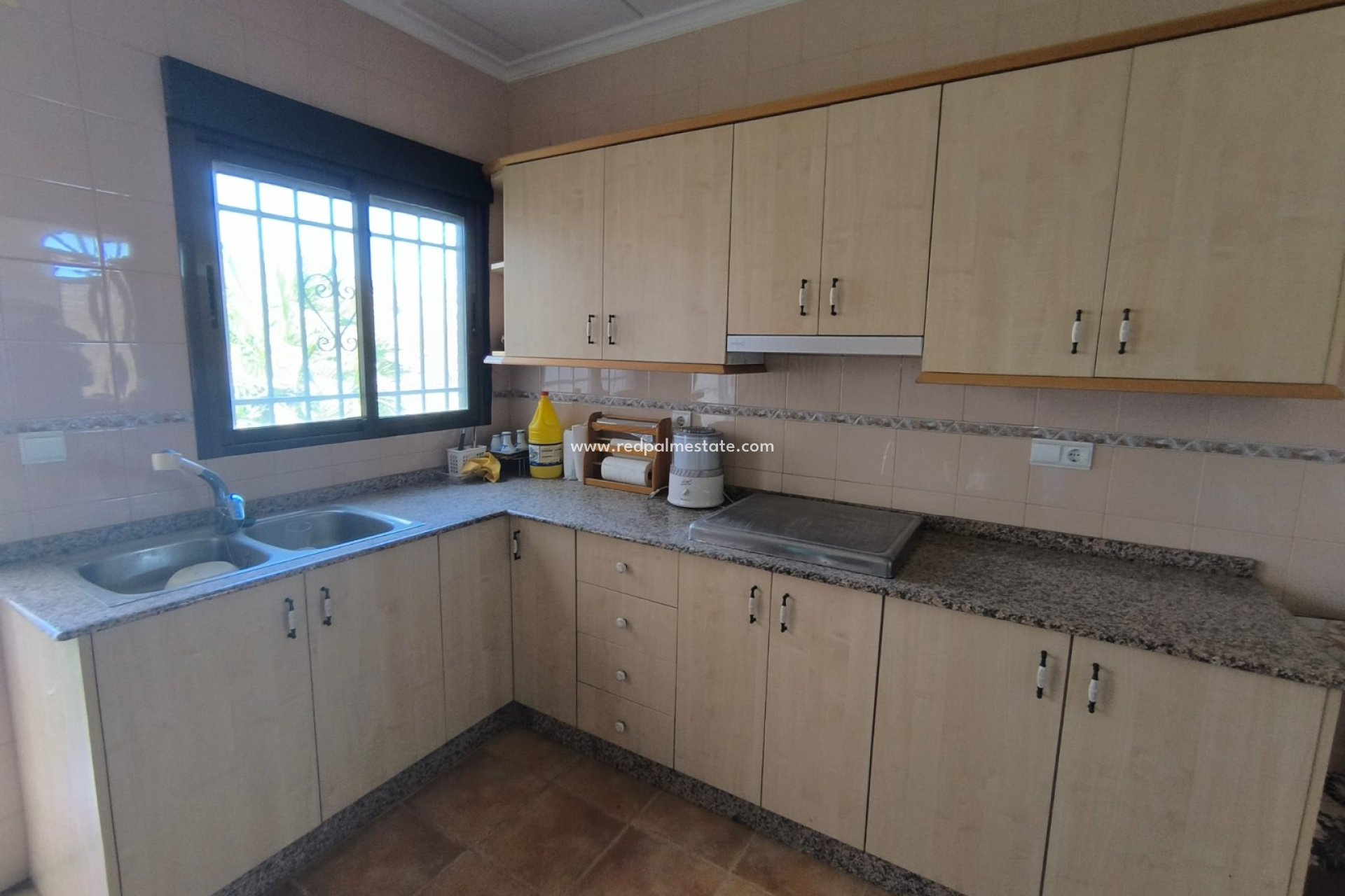 Resale - Finca / Country Property -
Monóvar/Monóver - Inland