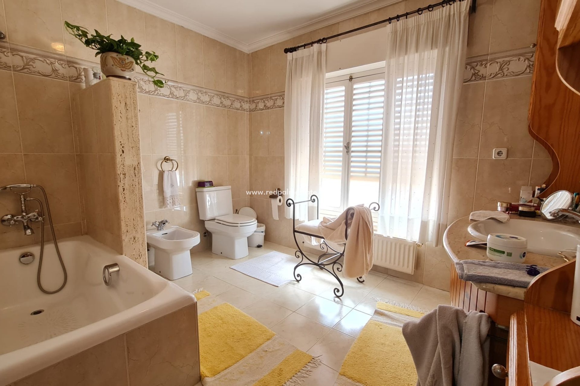 Resale - Finca / Country Property -
Monóvar/Monóver - Inland