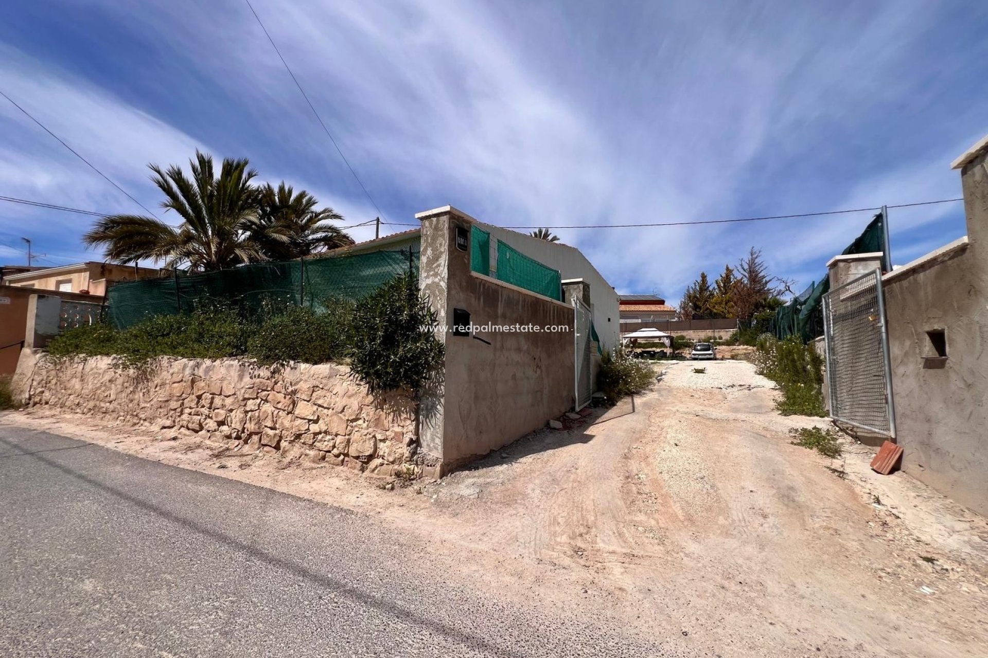 Resale - Finca / Country Property -
Monóvar/Monóver - Inland