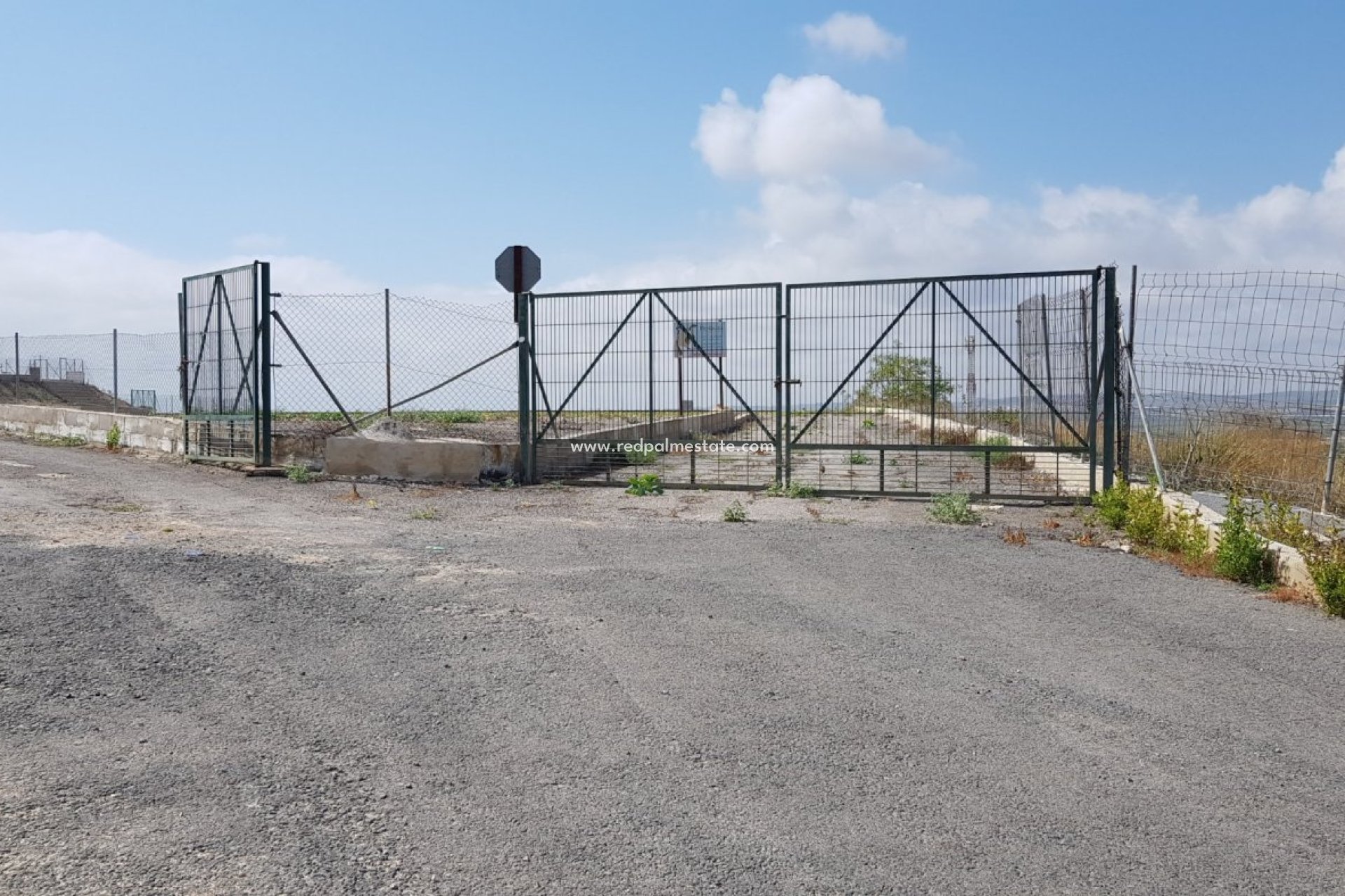 Resale - Finca / Country Property -
Montesinos - Los Montesinos