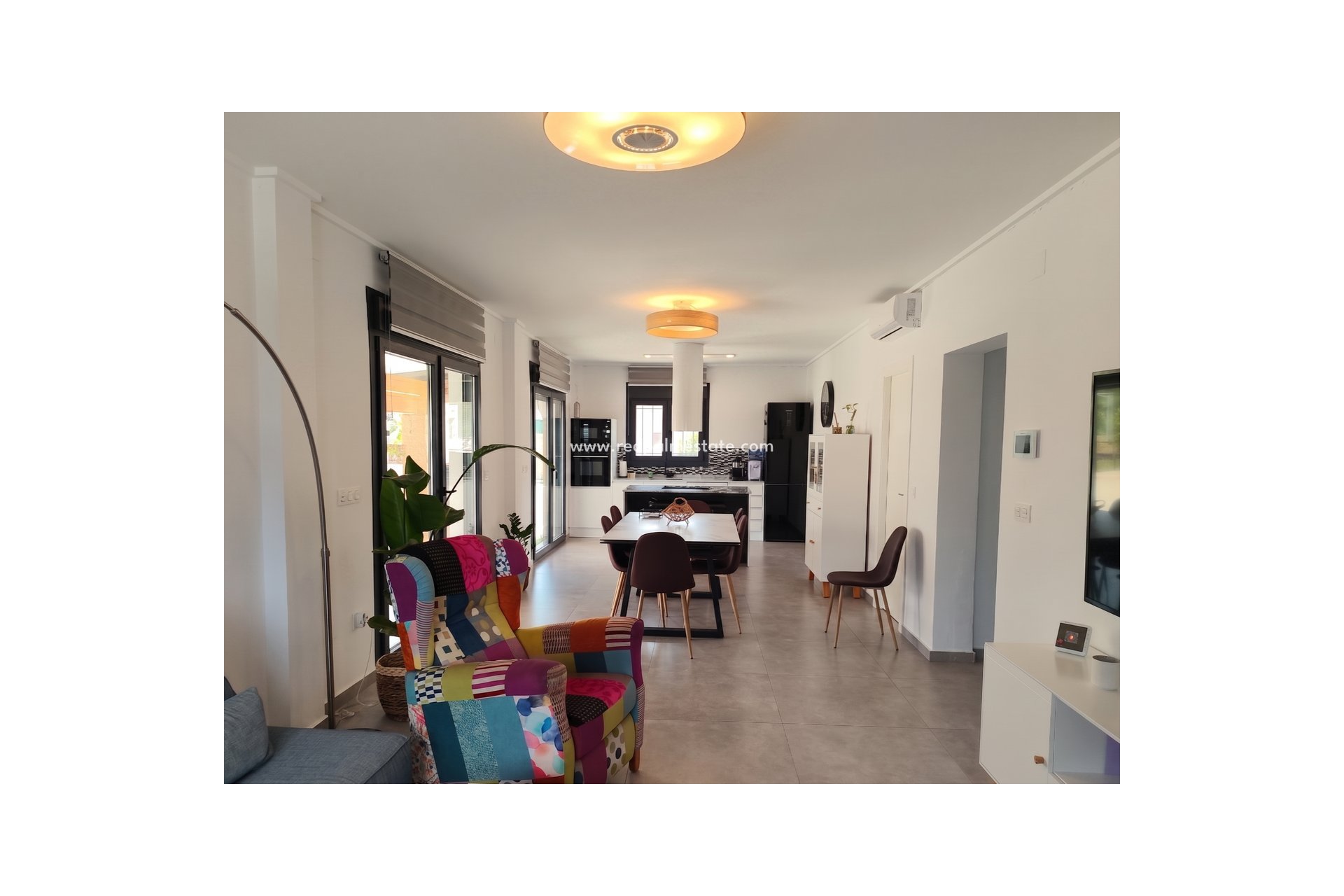 Resale - Finca / Country Property -
Montesinos - Los Montesinos