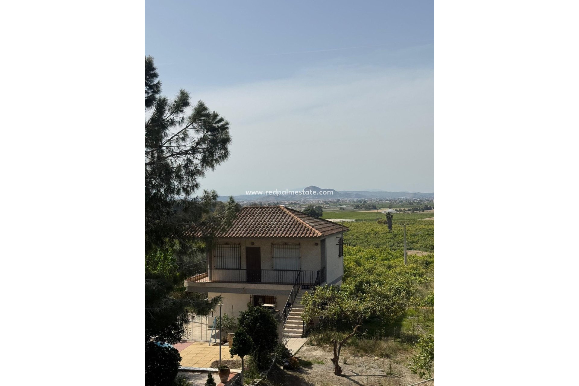 Resale - Finca / Country Property -
Orihuela - Arneva
