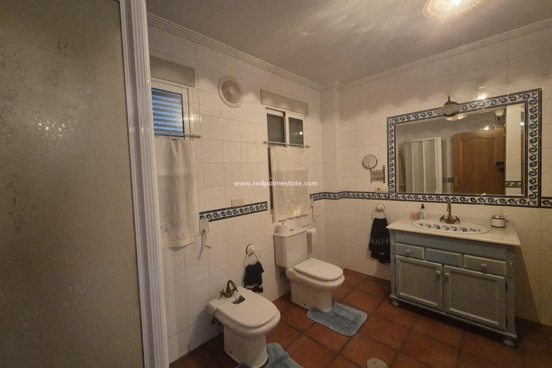 Resale - Finca / Country Property -
Orihuela Costa - Casco Histórico