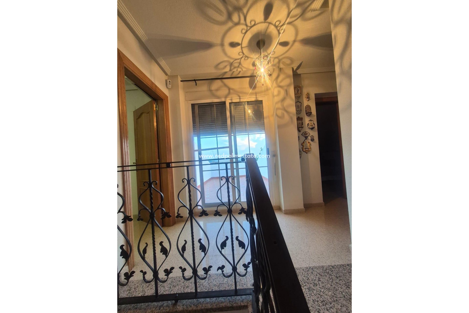 Resale - Finca / Country Property -
Orihuela Costa - Casco Histórico