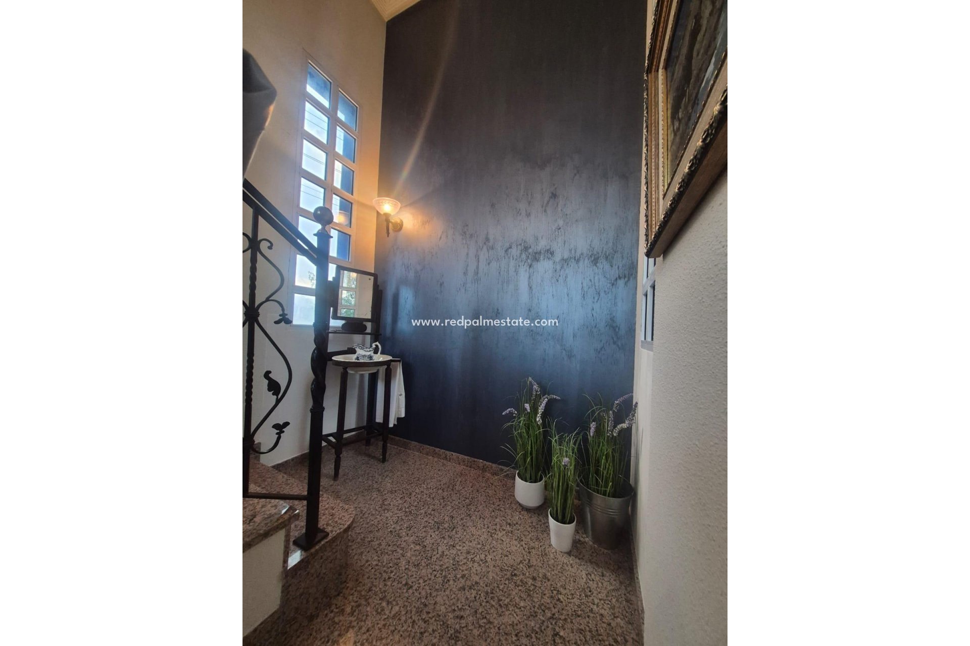 Resale - Finca / Country Property -
Orihuela Costa - Casco Histórico