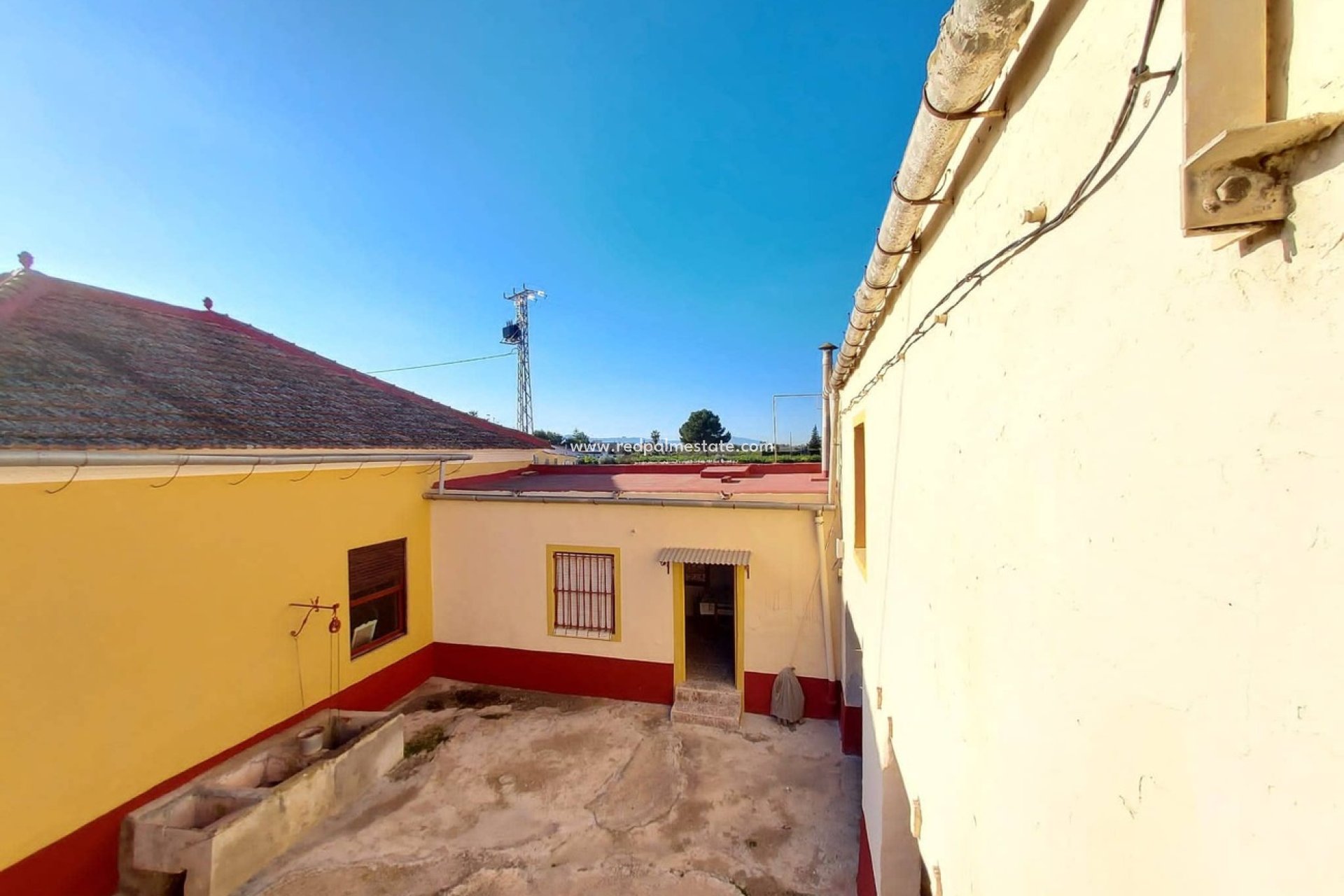 Resale - Finca / Country Property -
Orihuela Costa - Desamparados