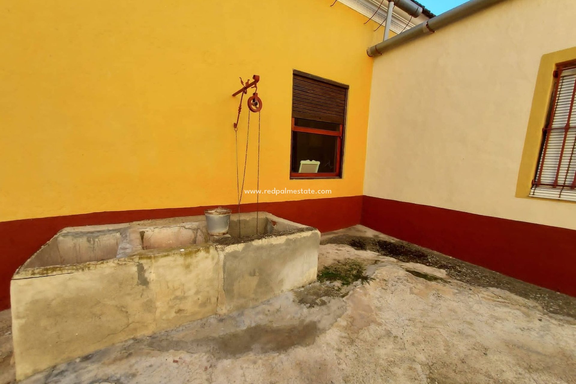 Resale - Finca / Country Property -
Orihuela Costa - Desamparados