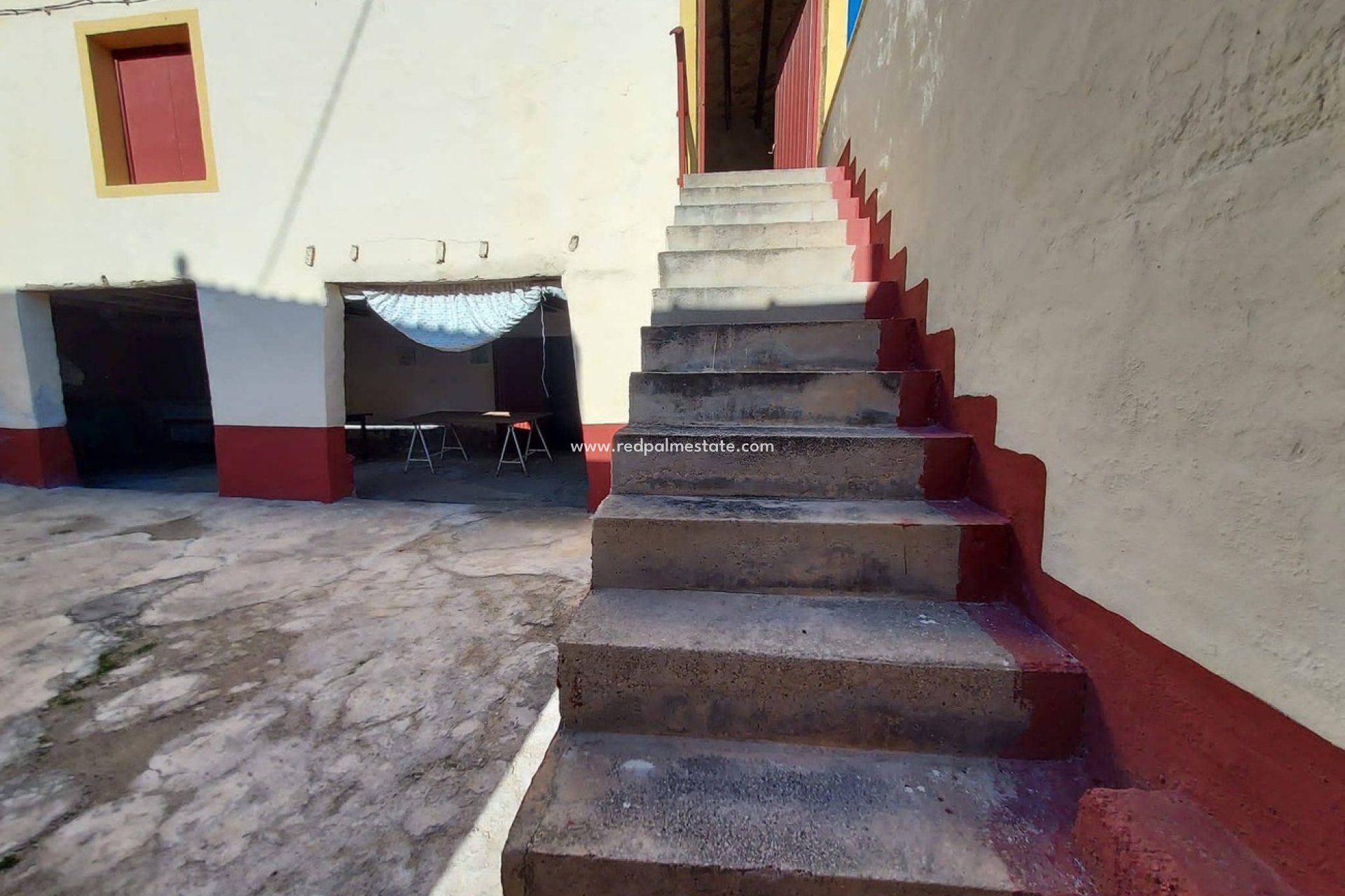 Resale - Finca / Country Property -
Orihuela Costa - Desamparados