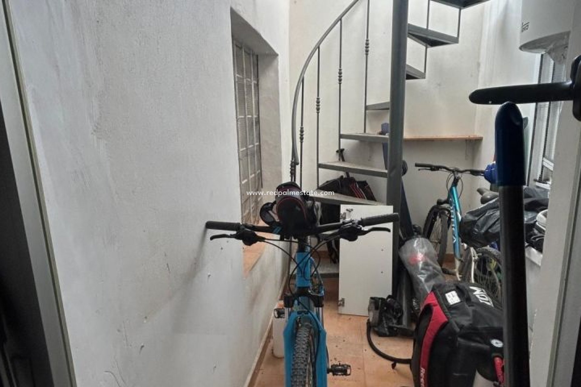 Resale - Finca / Country Property -
Orihuela Costa - Inland