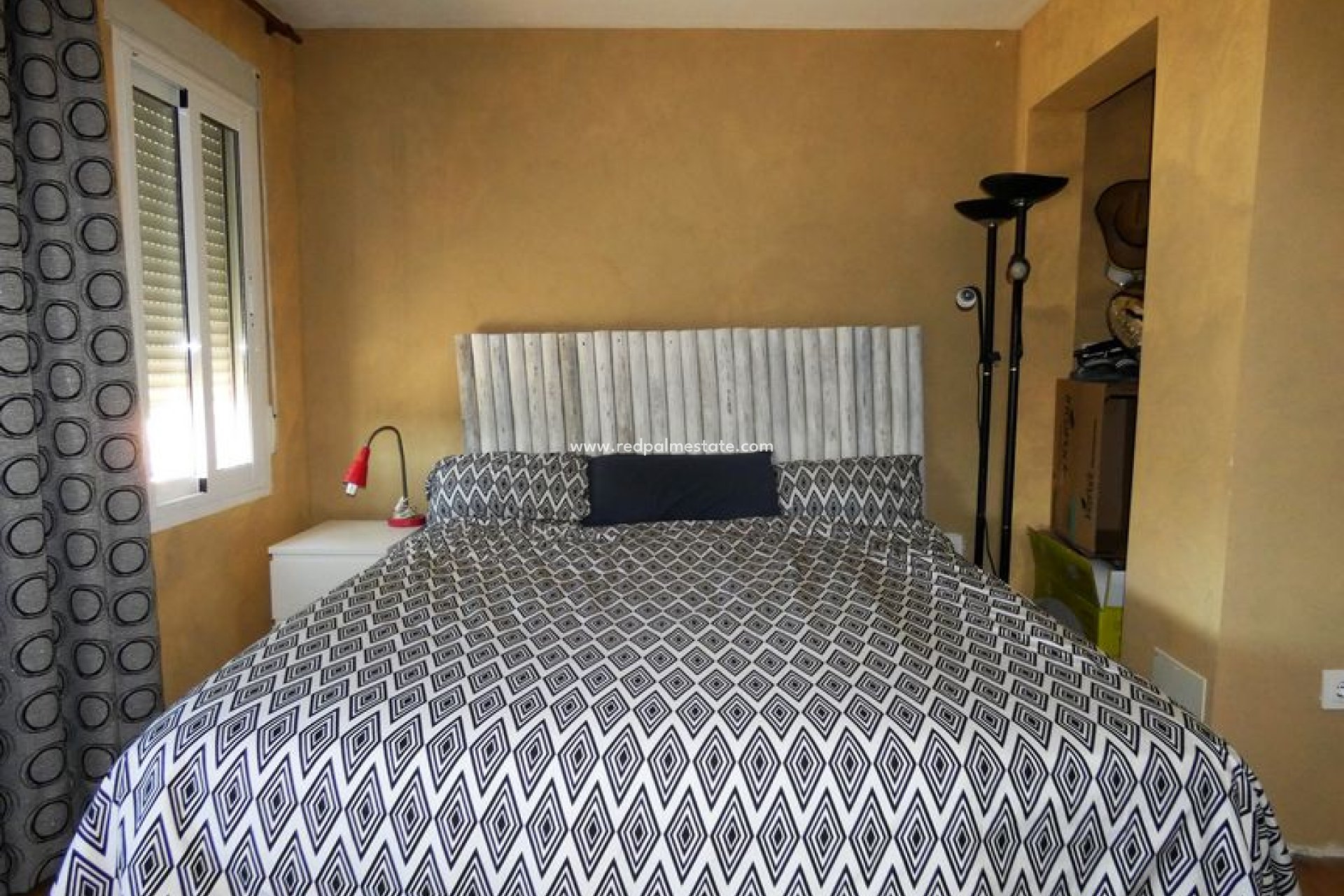 Resale - Finca / Country Property -
Orihuela Costa - Inland