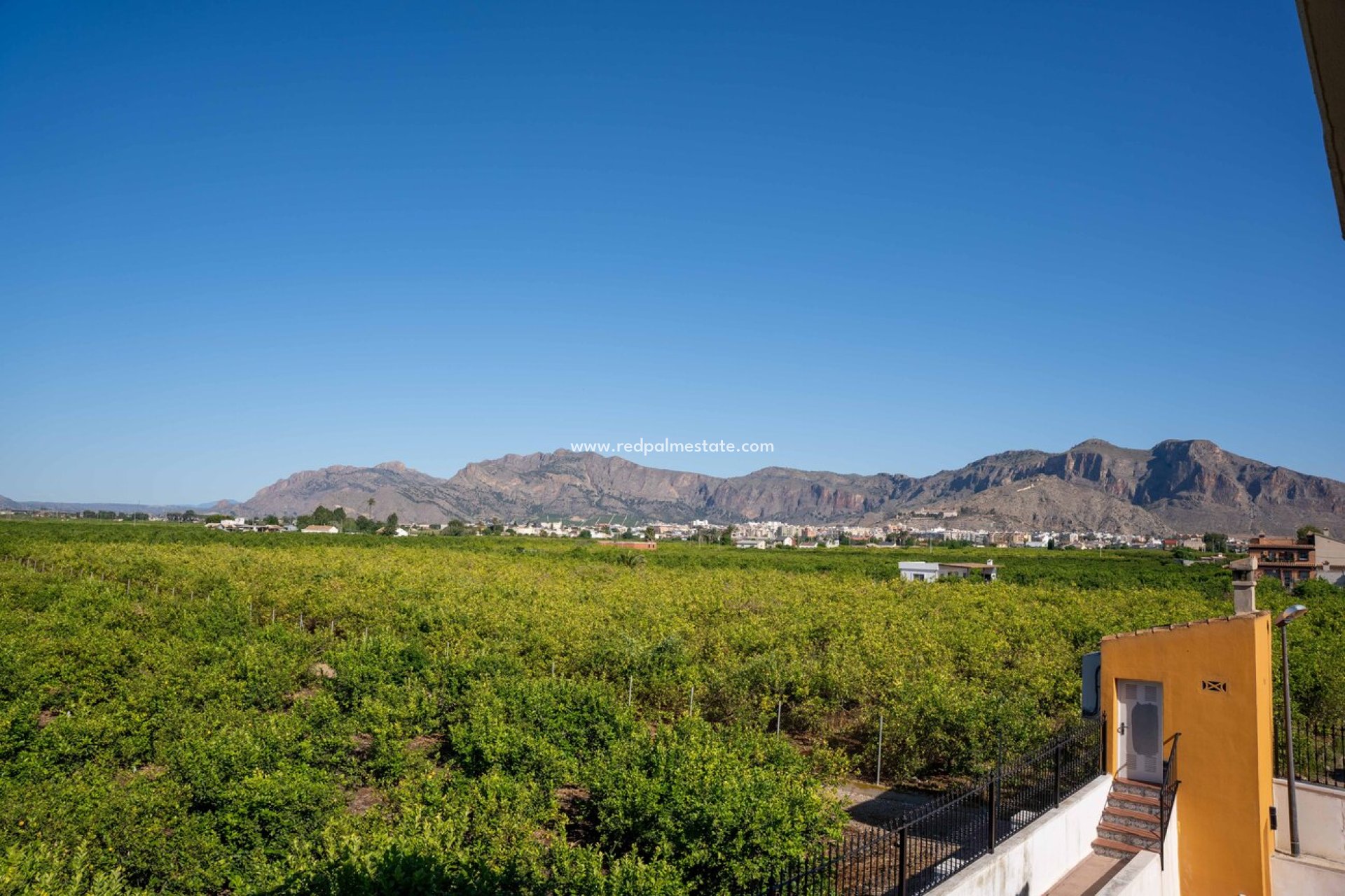 Resale - Finca / Country Property -
Orihuela Costa - Inland