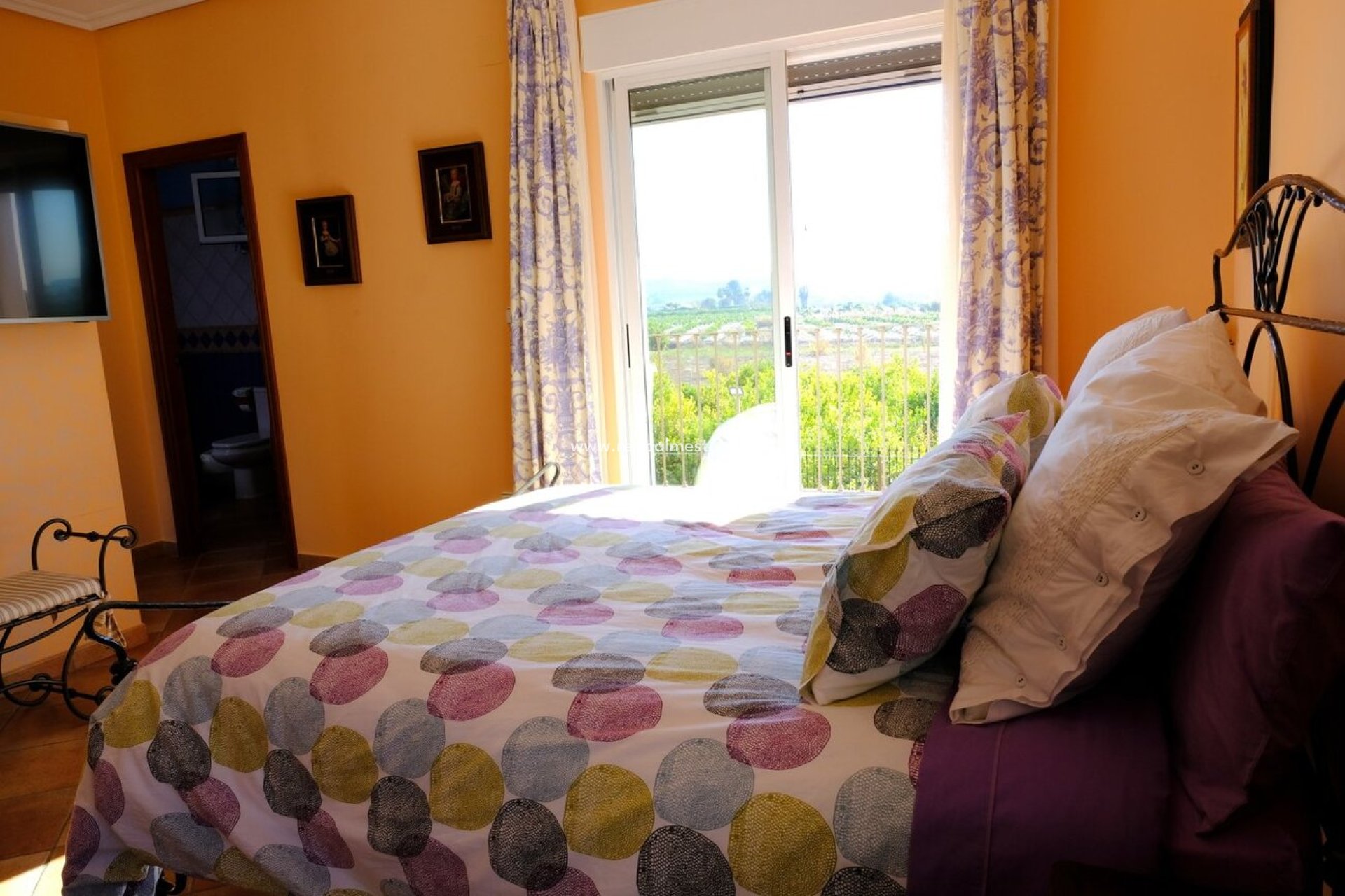 Resale - Finca / Country Property -
Orihuela Costa - Inland