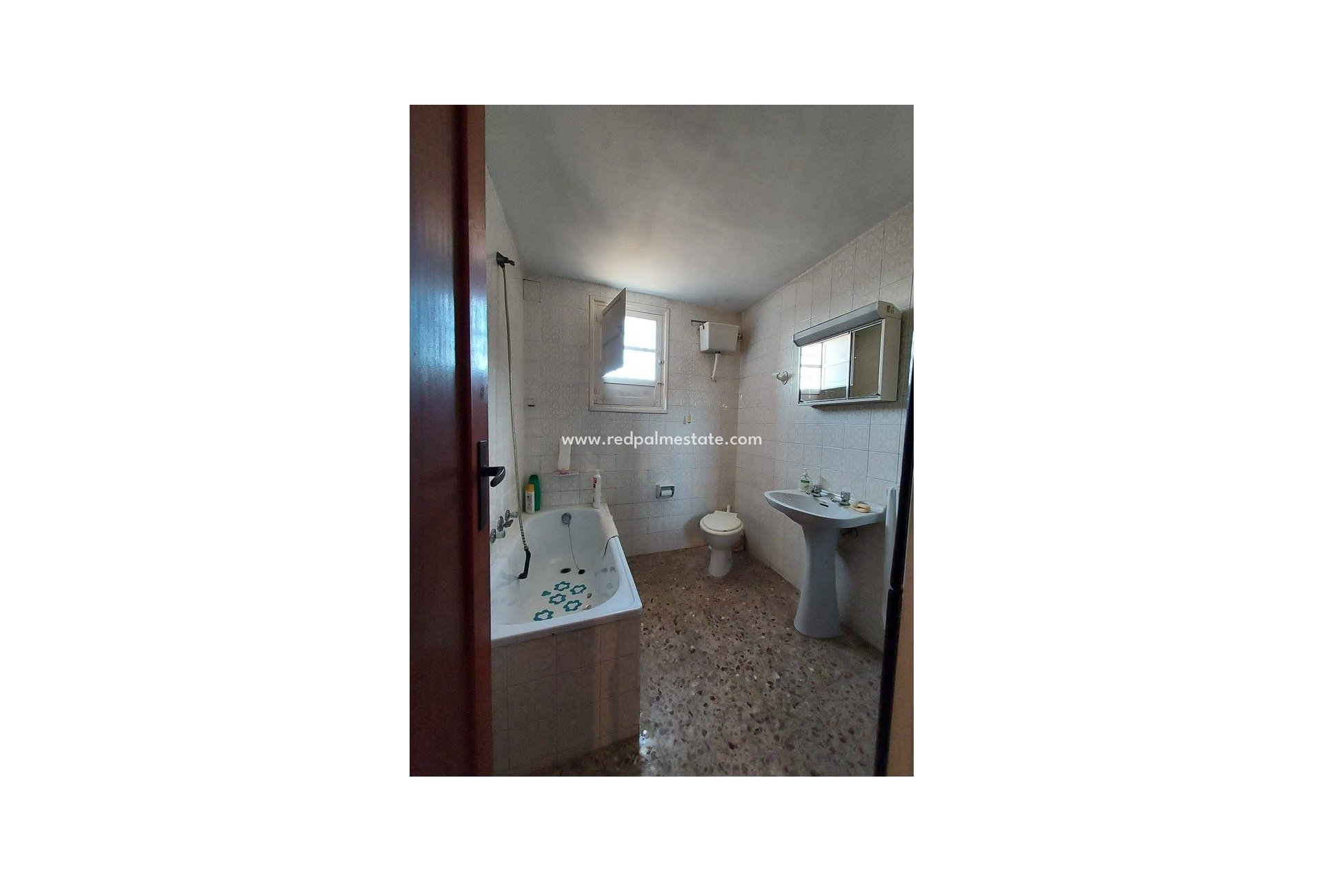 Resale - Finca / Country Property -
Orihuela - Desamparados