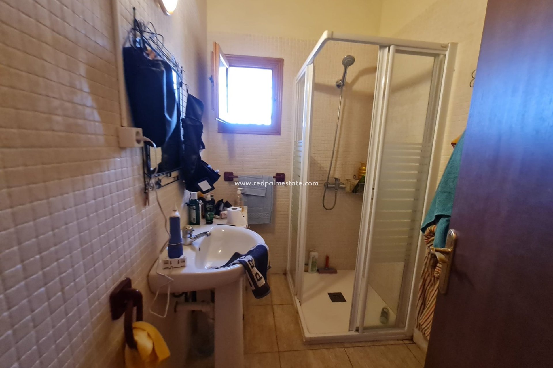 Resale - Finca / Country Property -
Pinoso - Inland