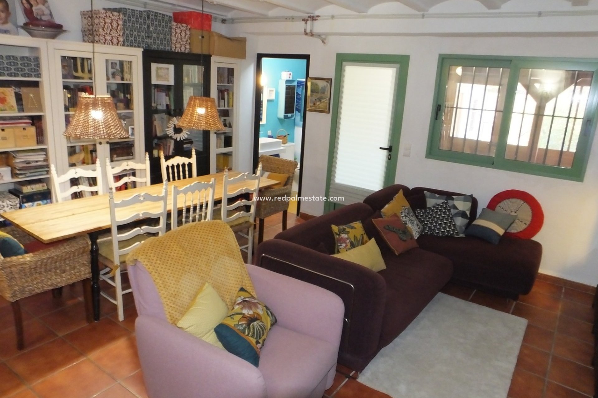 Resale - Finca / Country Property -
Pinoso - Inland