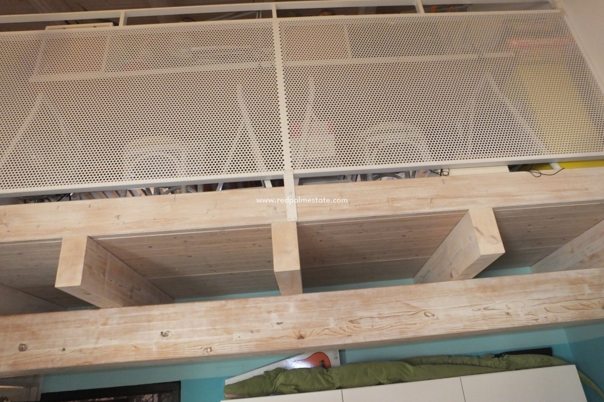 Resale - Finca / Country Property -
Pinoso - Inland