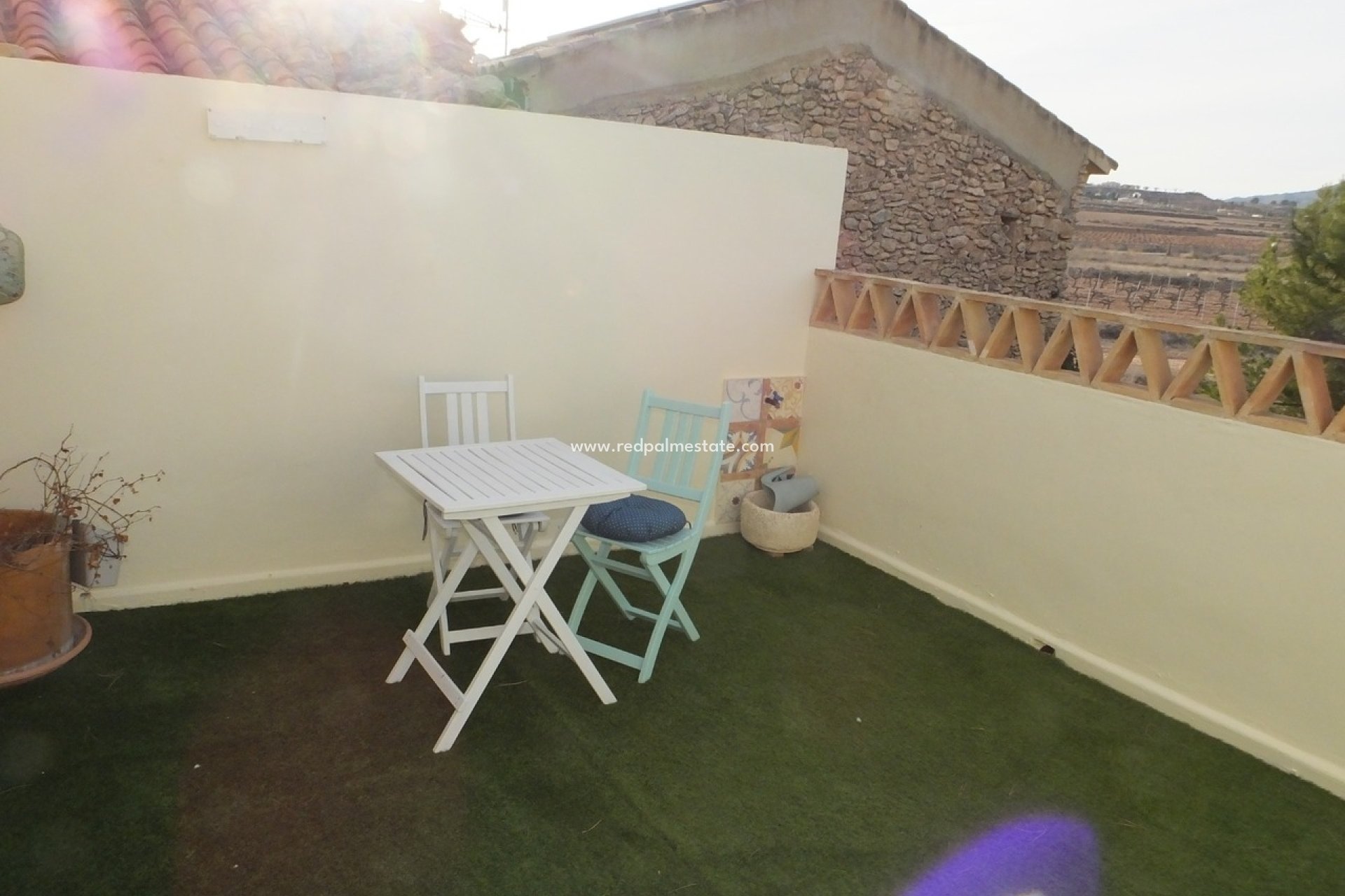 Resale - Finca / Country Property -
Pinoso - Inland