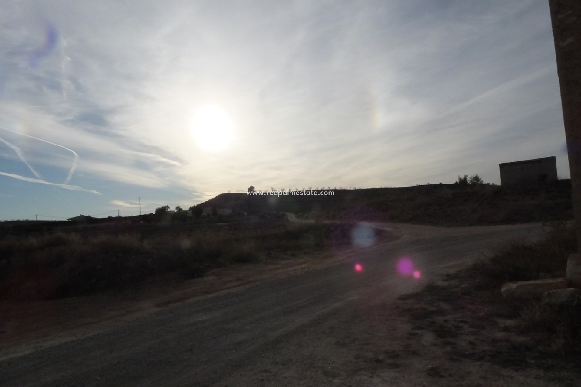 Resale - Finca / Country Property -
Pinoso - Inland