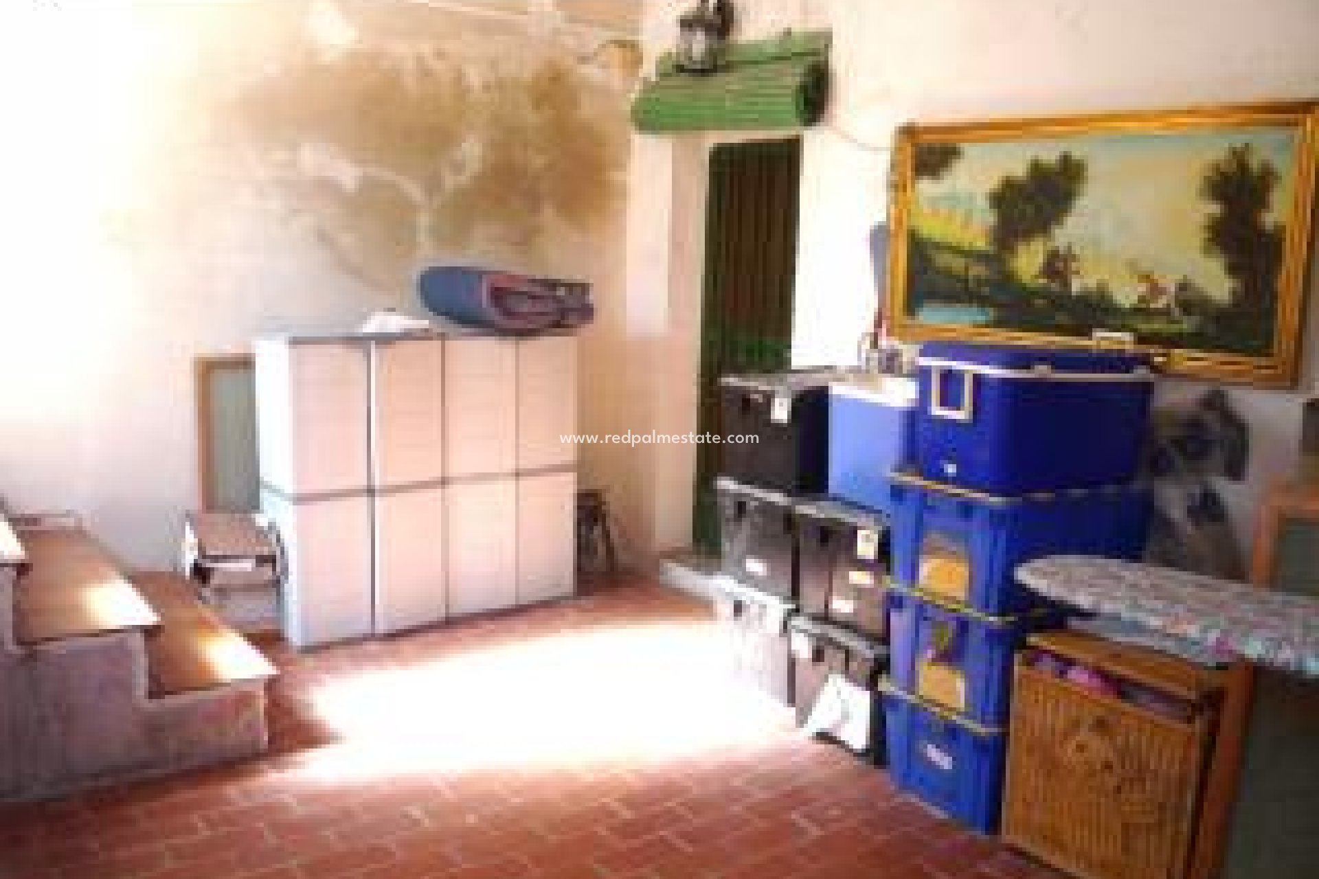 Resale - Finca / Country Property -
Pinoso - Inland
