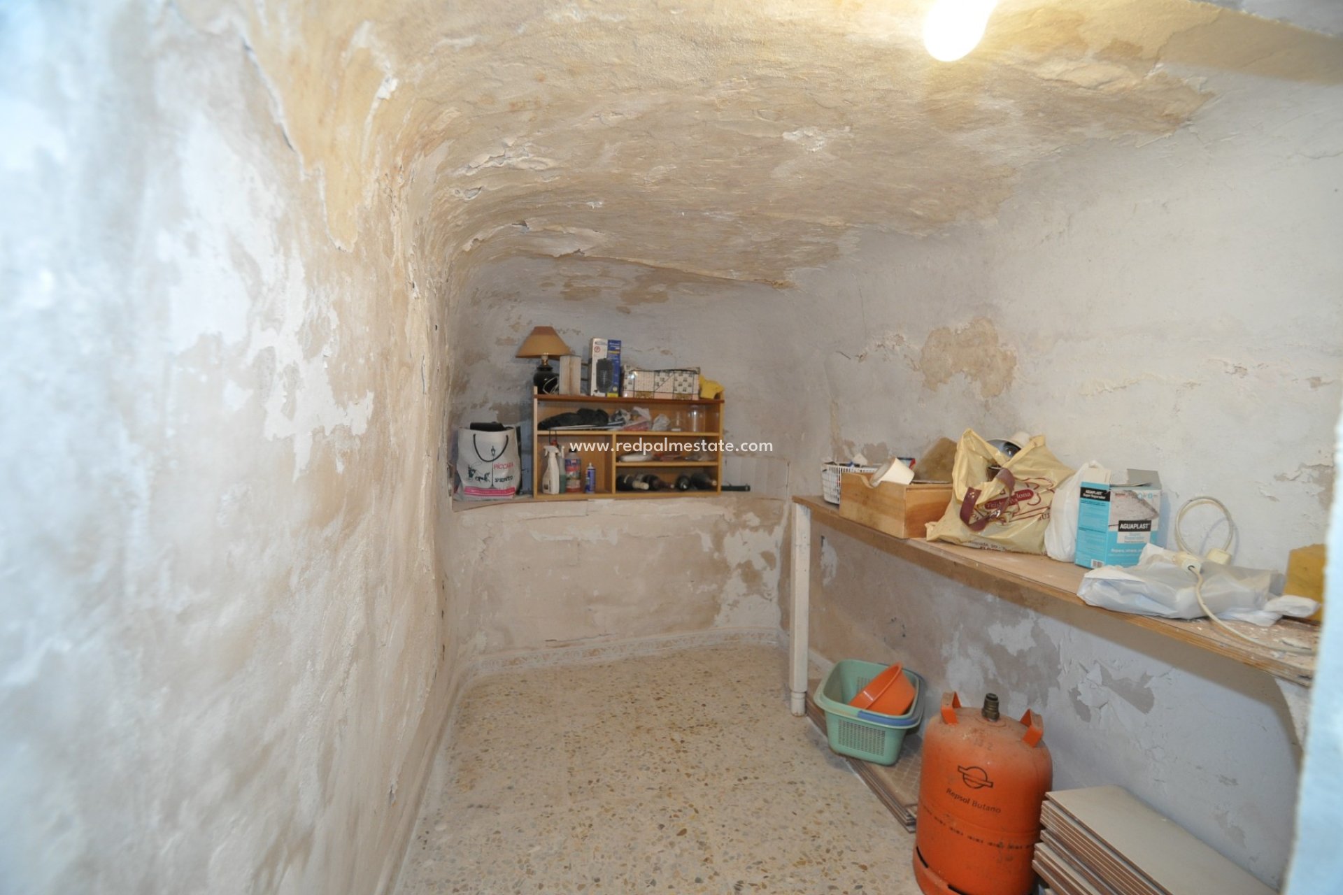 Resale - Finca / Country Property -
Pinoso - Inland