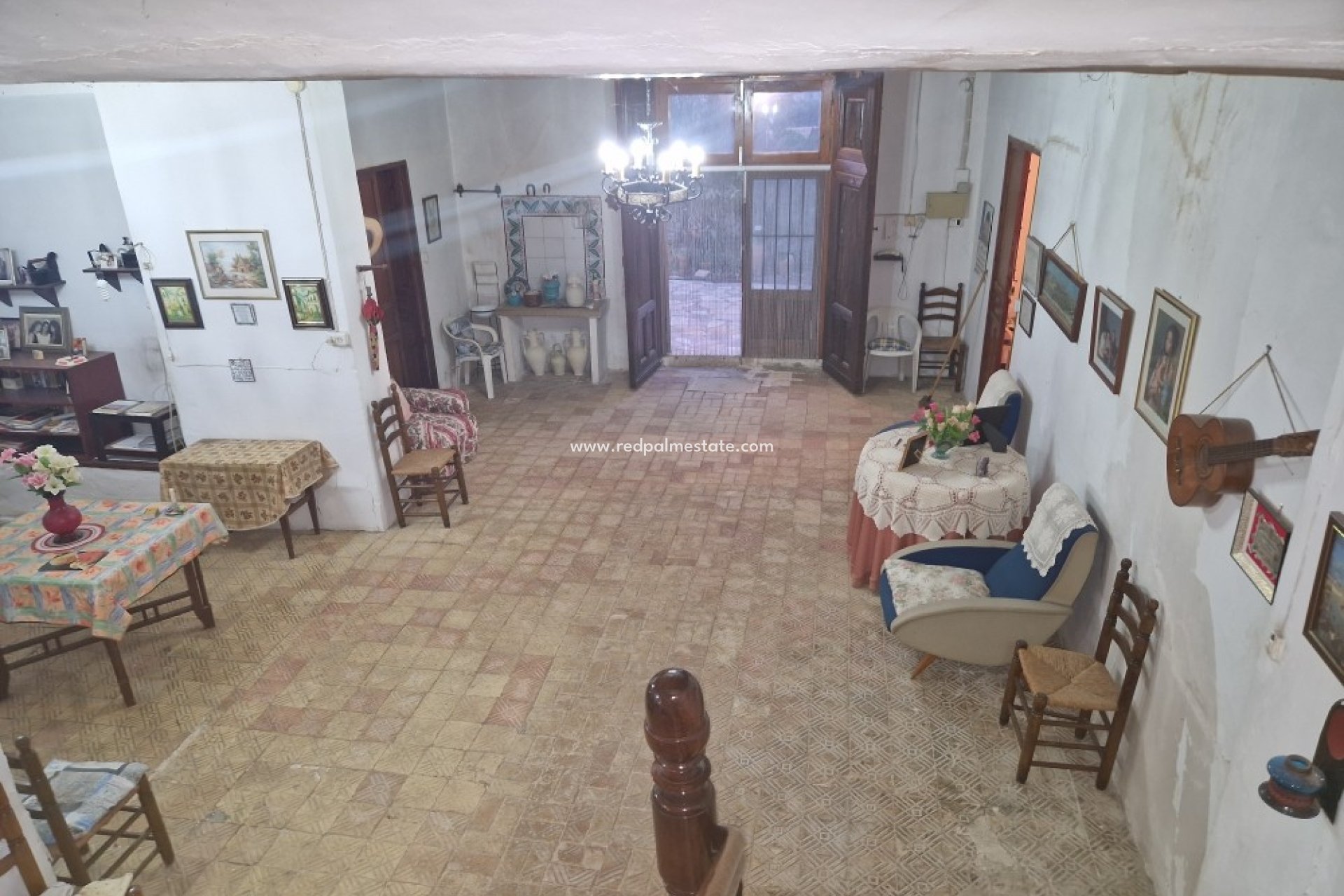 Resale - Finca / Country Property -
Relleu - Inland