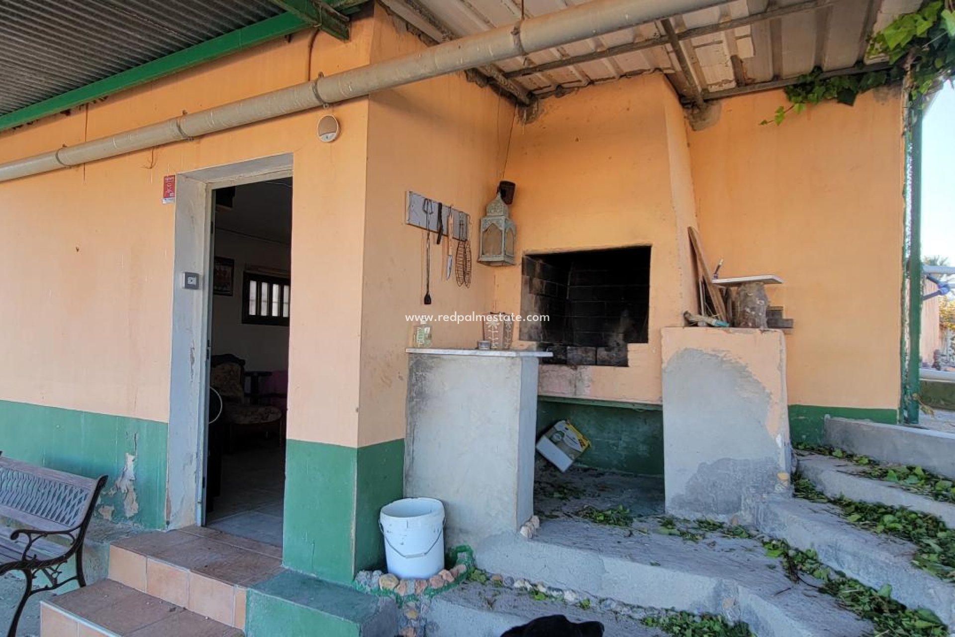 Resale - Finca / Country Property -
San Miguel de Salinas - San Miguel Salinas