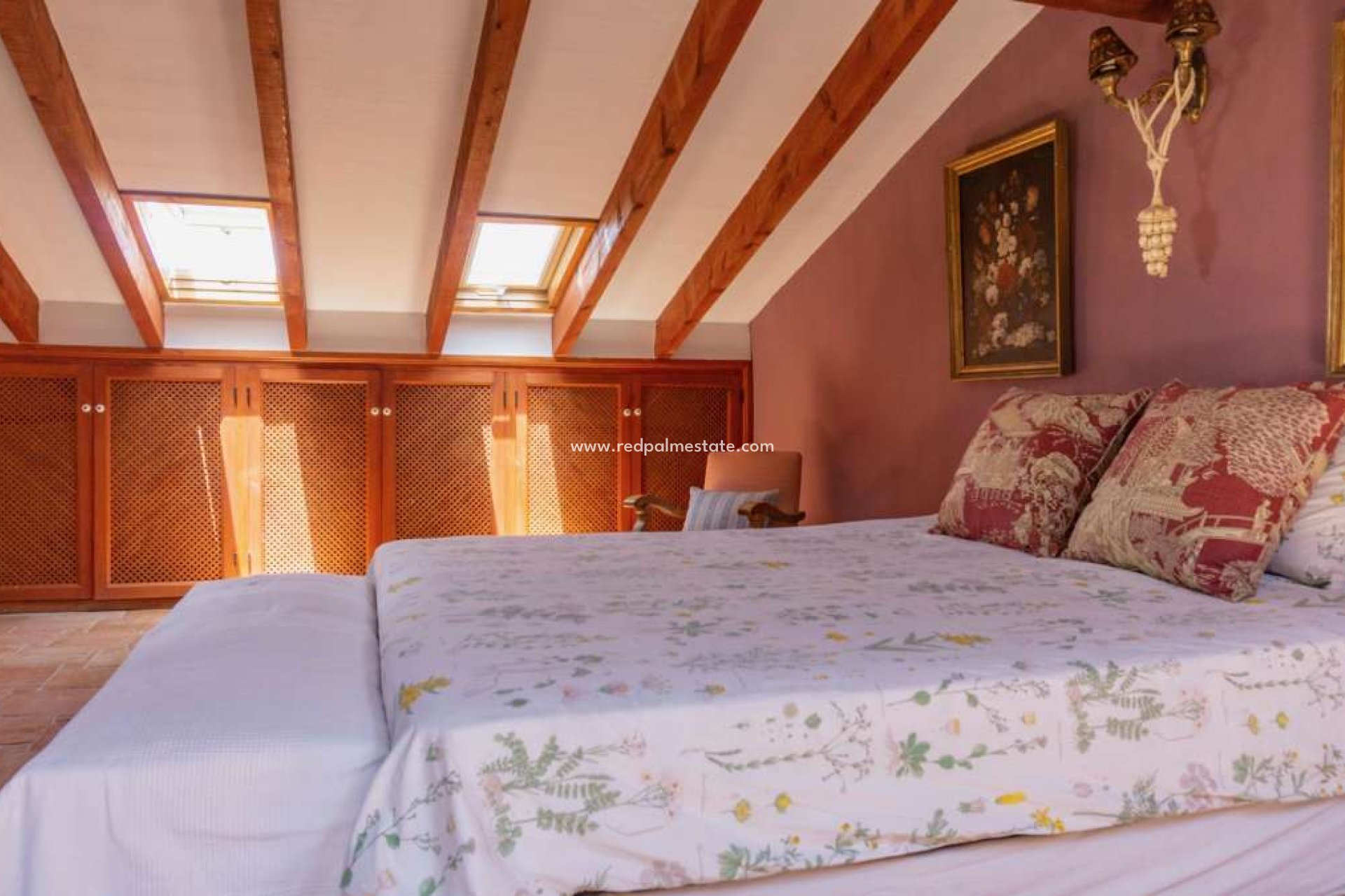 Resale - Finca / Country Property -
Torremendo