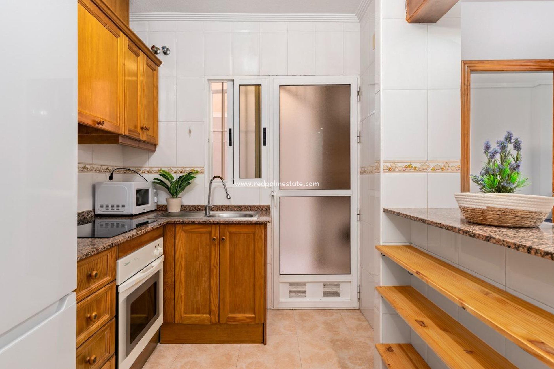 Resale - Flat -
Torrevieja - Centro