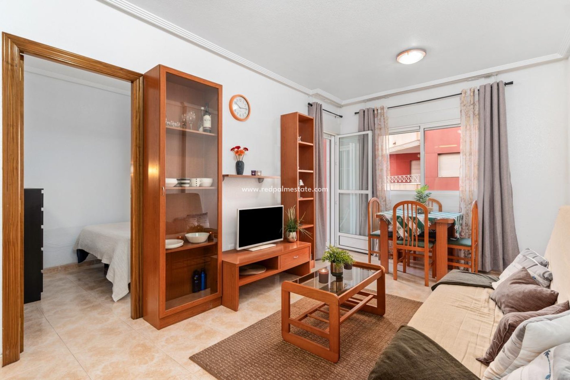 Resale - Flat -
Torrevieja - Centro