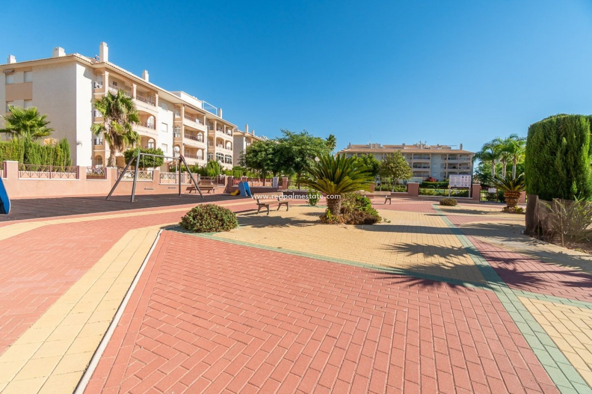 Resale - Ground Floor -
Orihuela Costa - Playa Flamenca