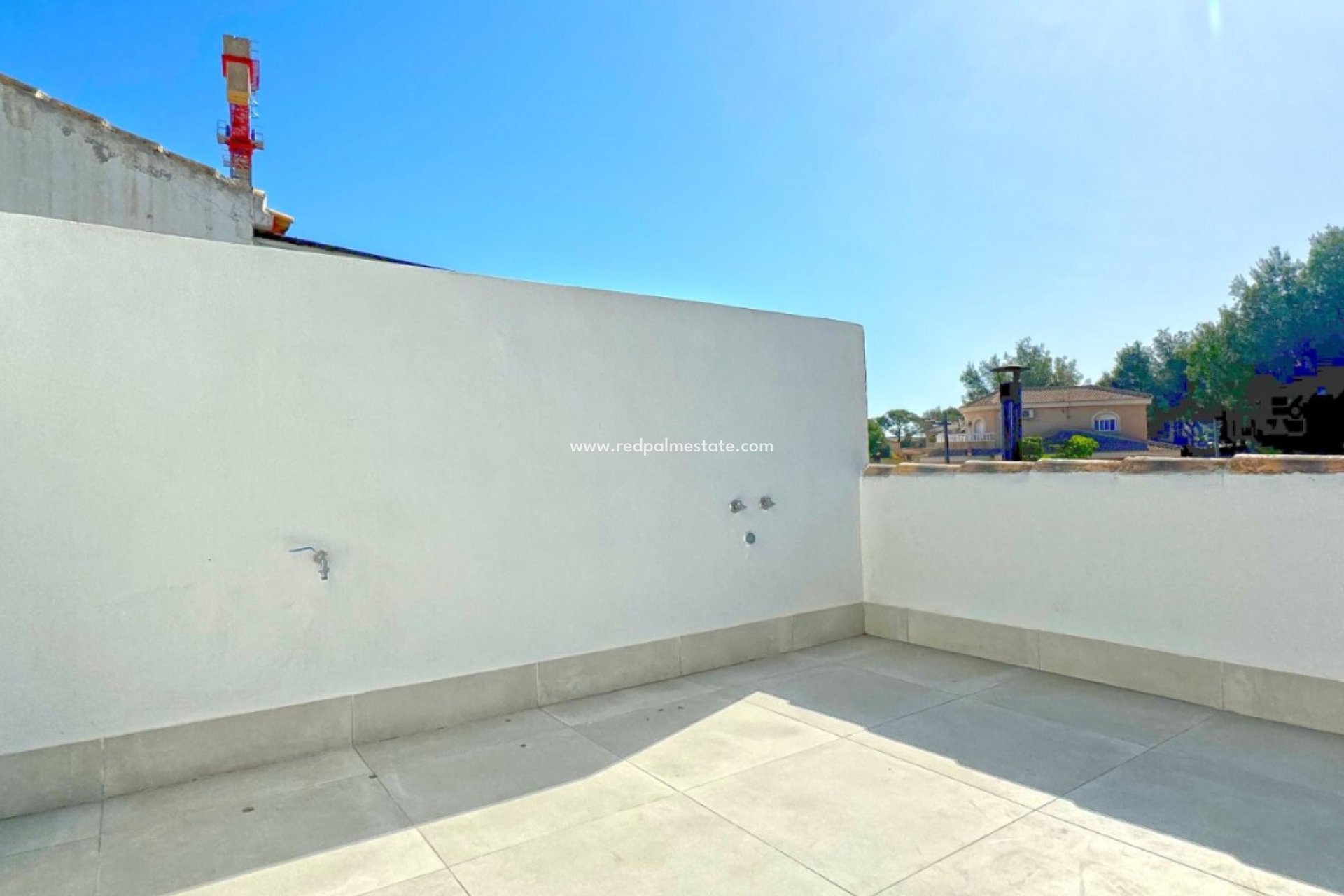 Resale - House -
Orihuela Costa - Villamartín