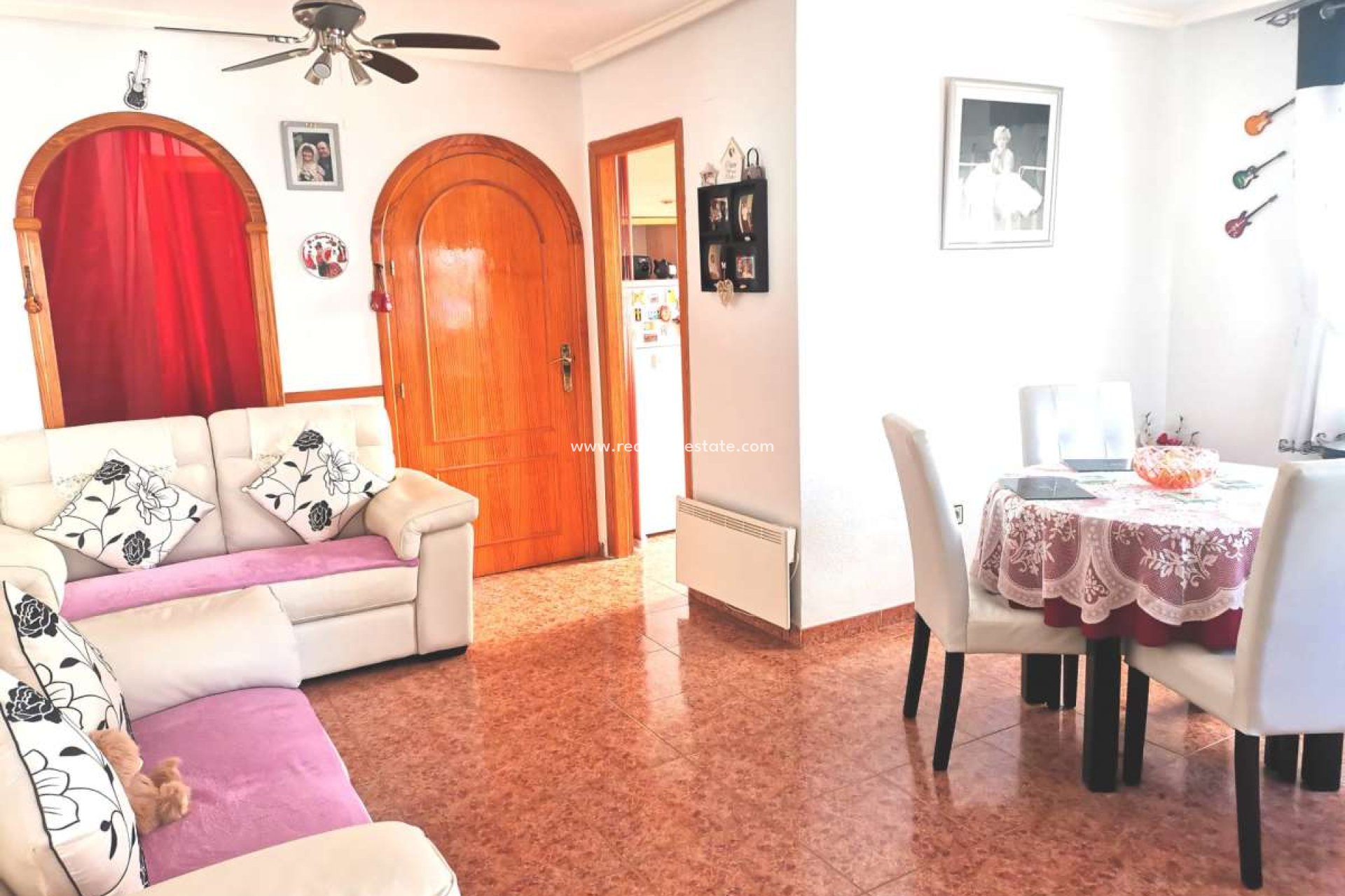 Resale - House -
Santa Cruz de Tenerife - La Florida