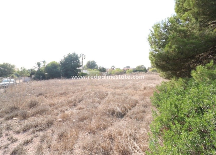 Resale - Land -
Orihuela Costa - Lomas de Cabo Roig