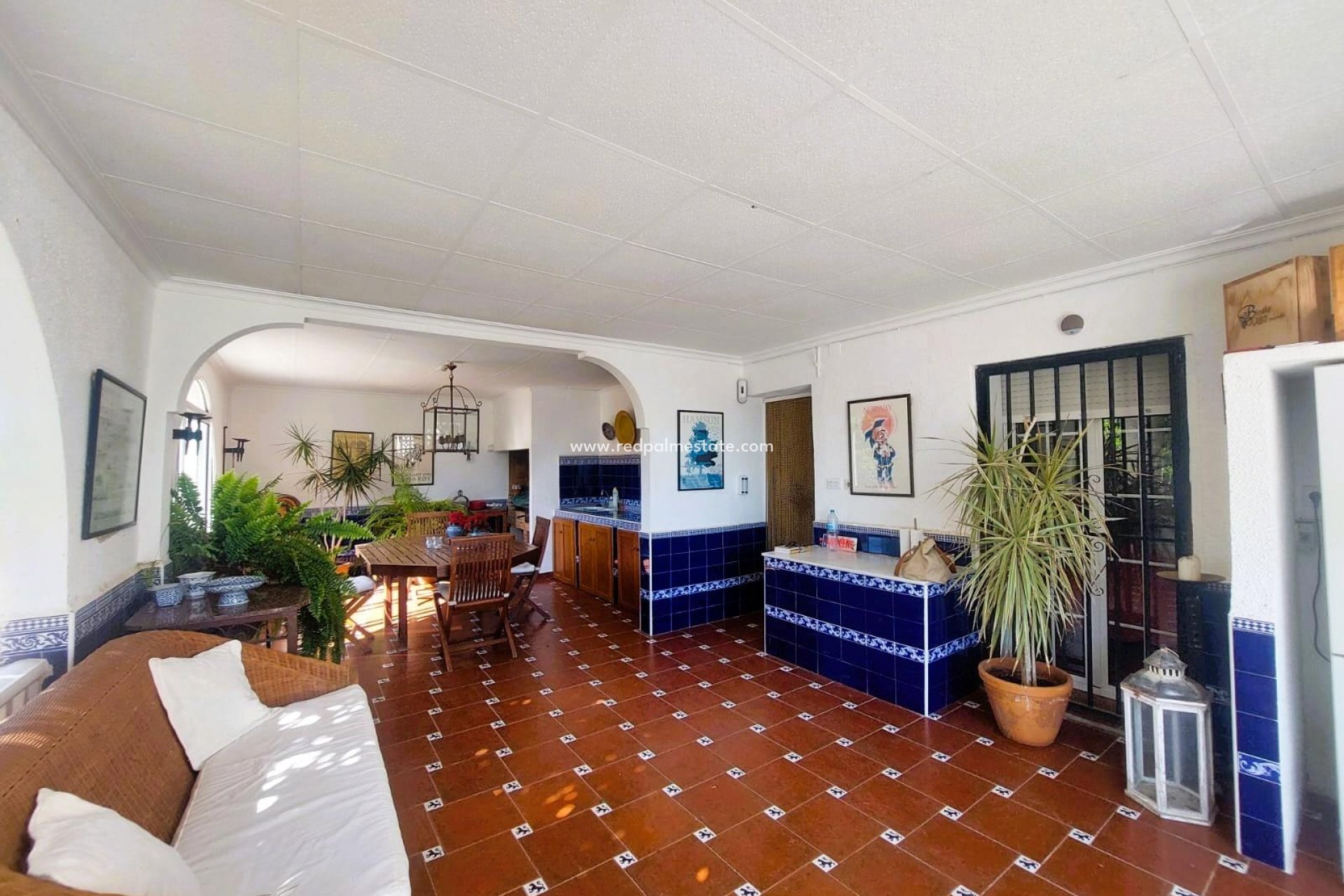 Resale - Masia -
La Marina