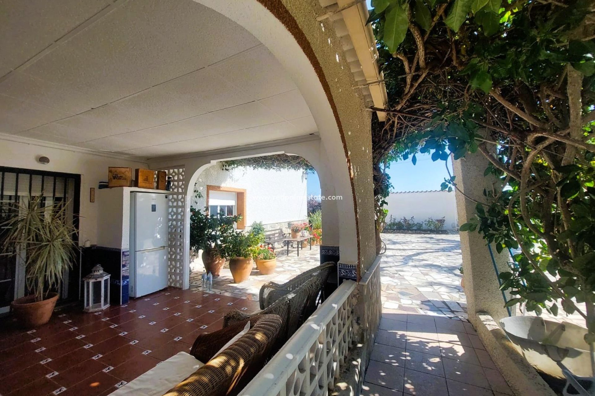 Resale - Masia -
La Marina