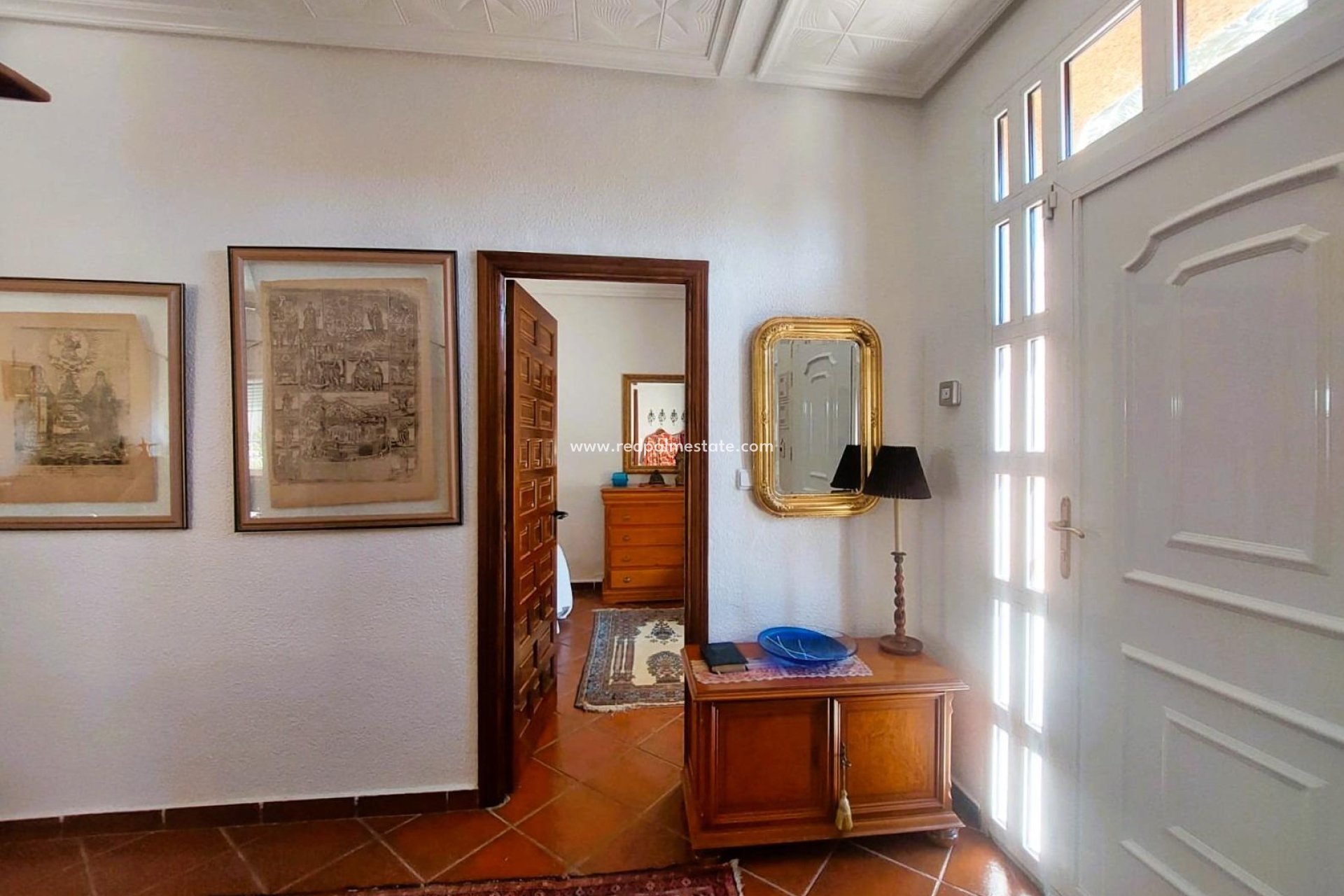 Resale - Masia -
La Marina
