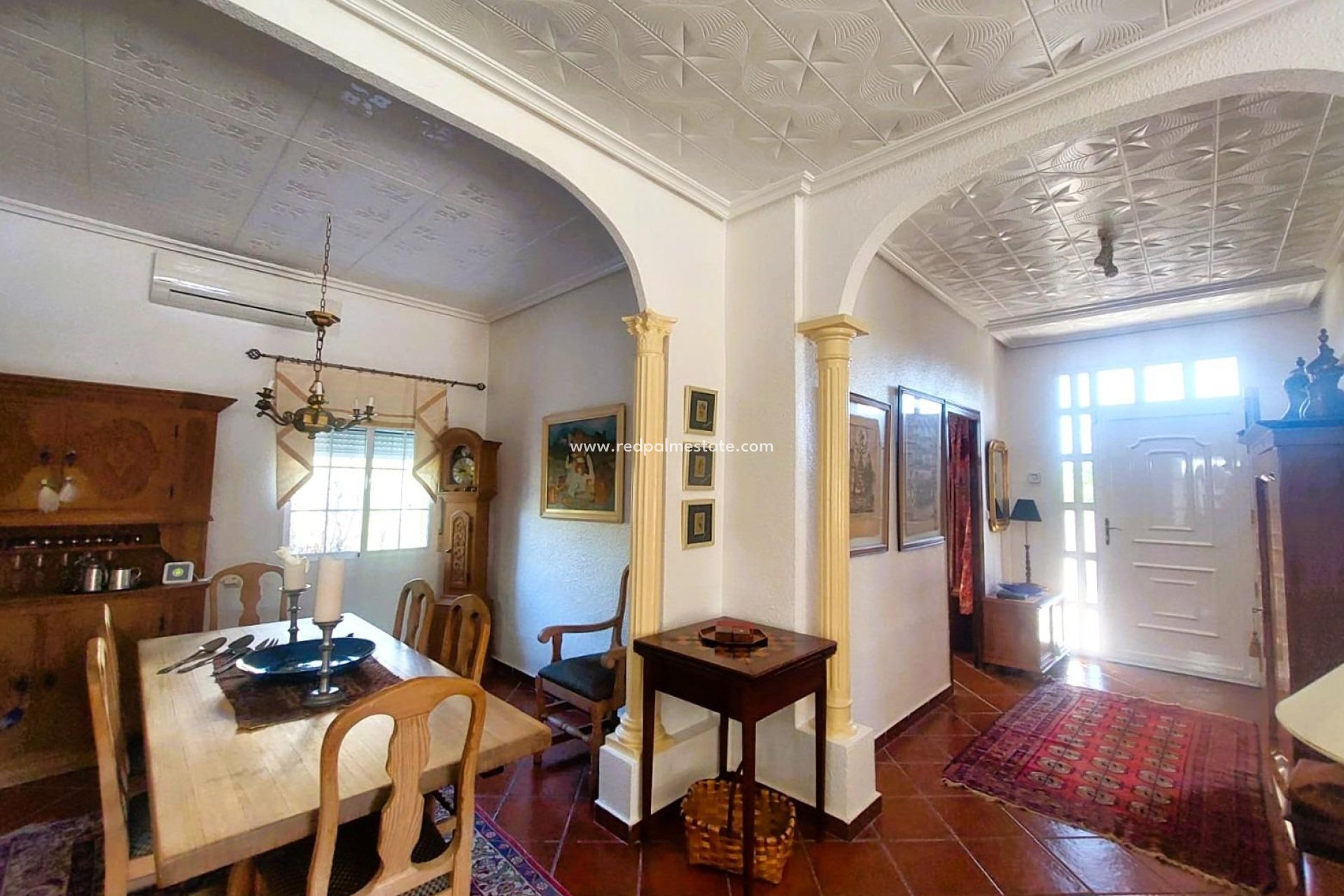Resale - Masia -
La Marina